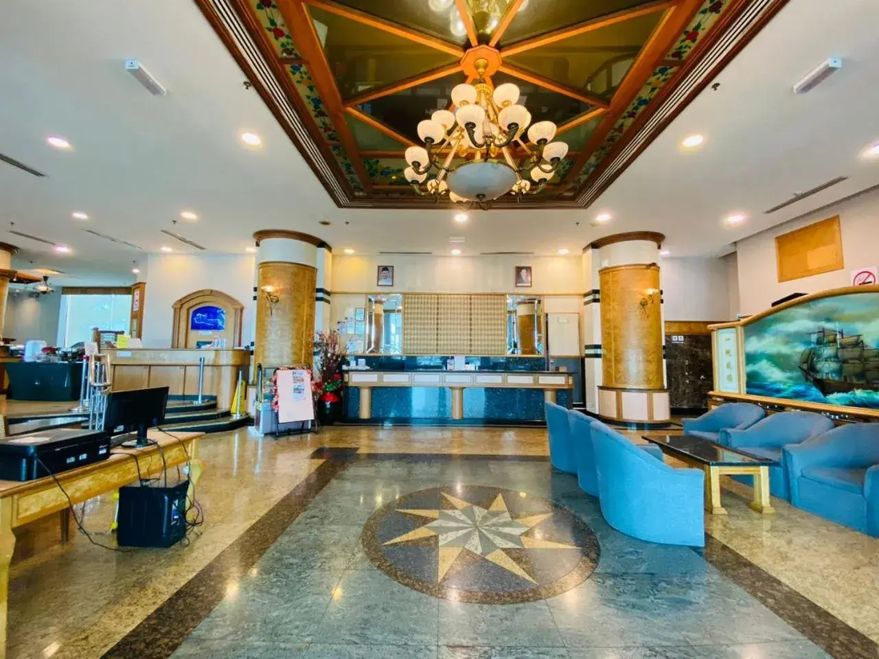 Lobby or reception in The Paramount Hotel Sibu Lobby or reception in The Paramount Hotel Sibu