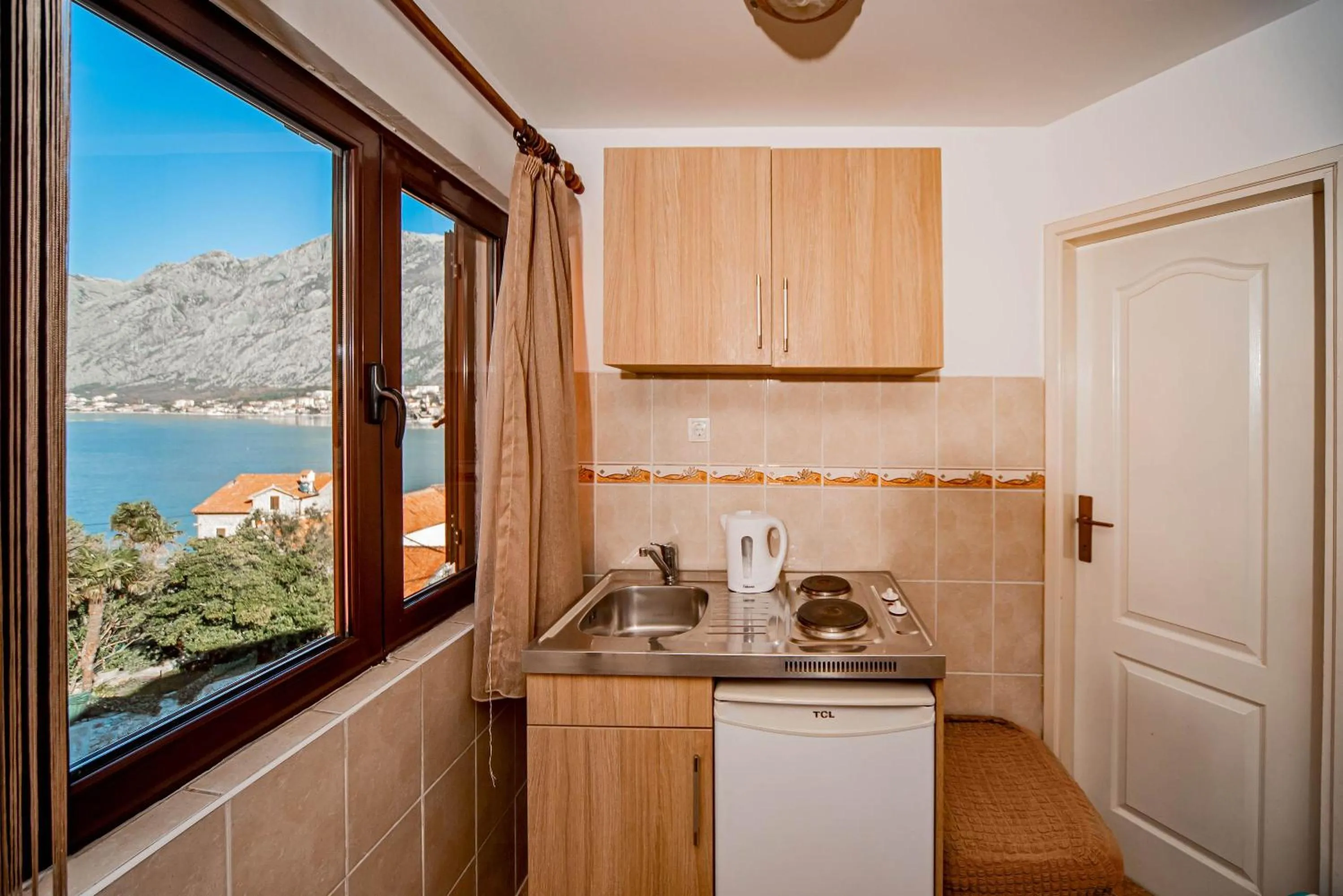 Kitchen or kitchenette in Apartments Marković