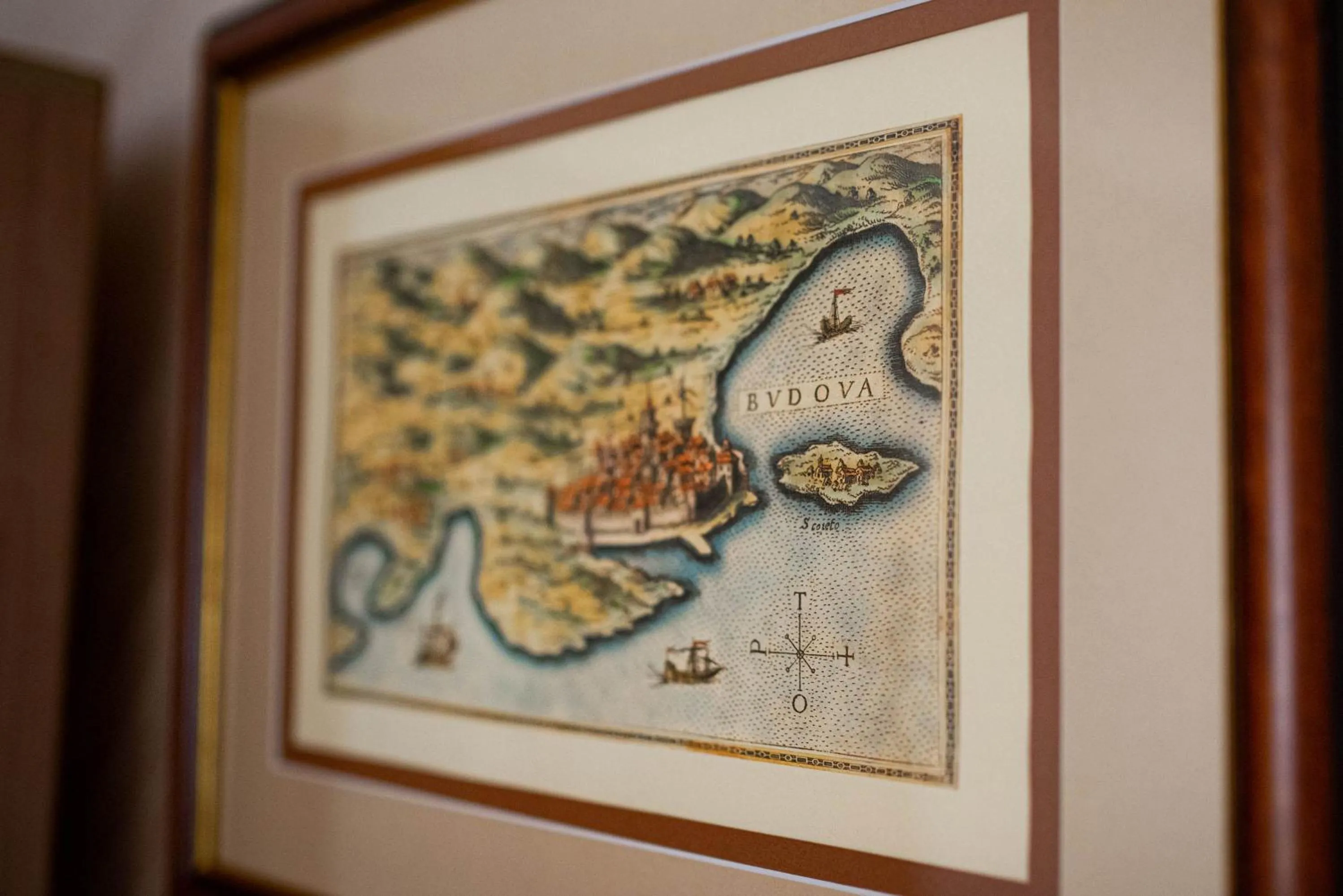 Decorative detail in Apartments Marković