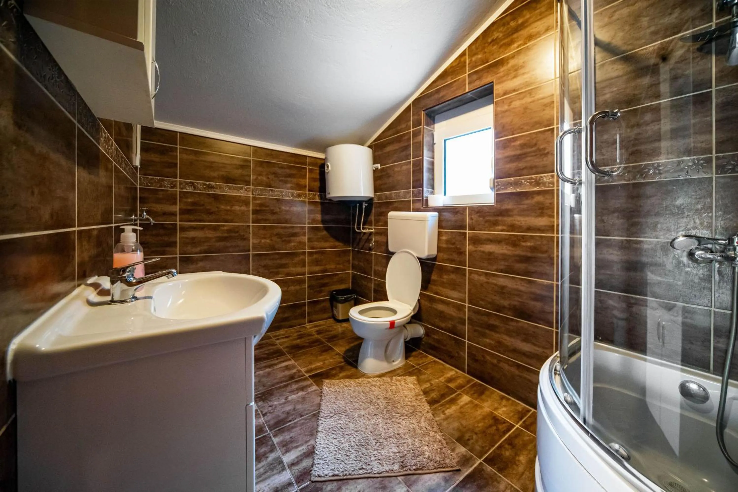 Toilet in Apartments Marković