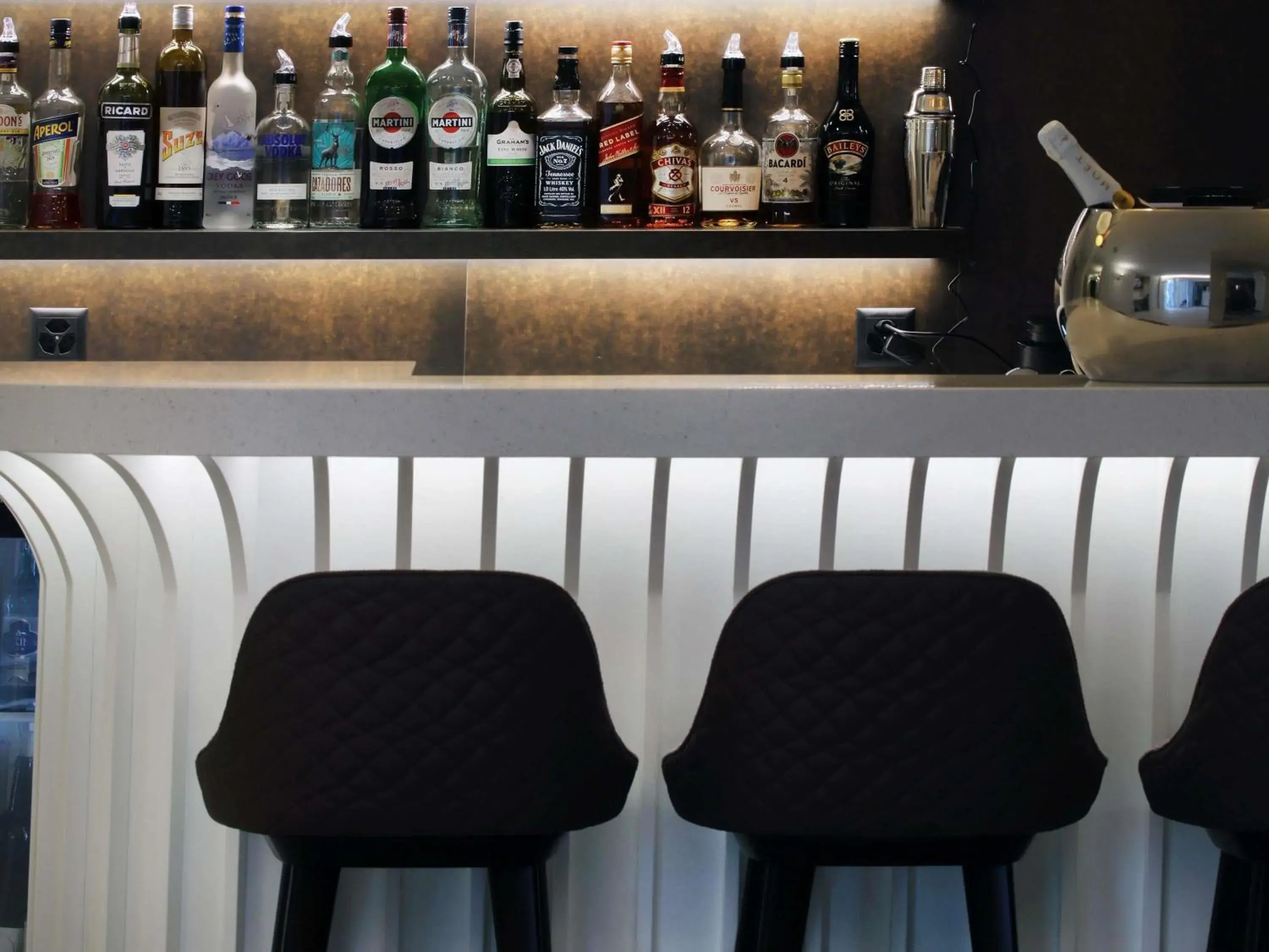Lounge or bar in Mercure Fribourg Centre Remparts Lounge or bar in Mercure Fribourg Centre Remparts