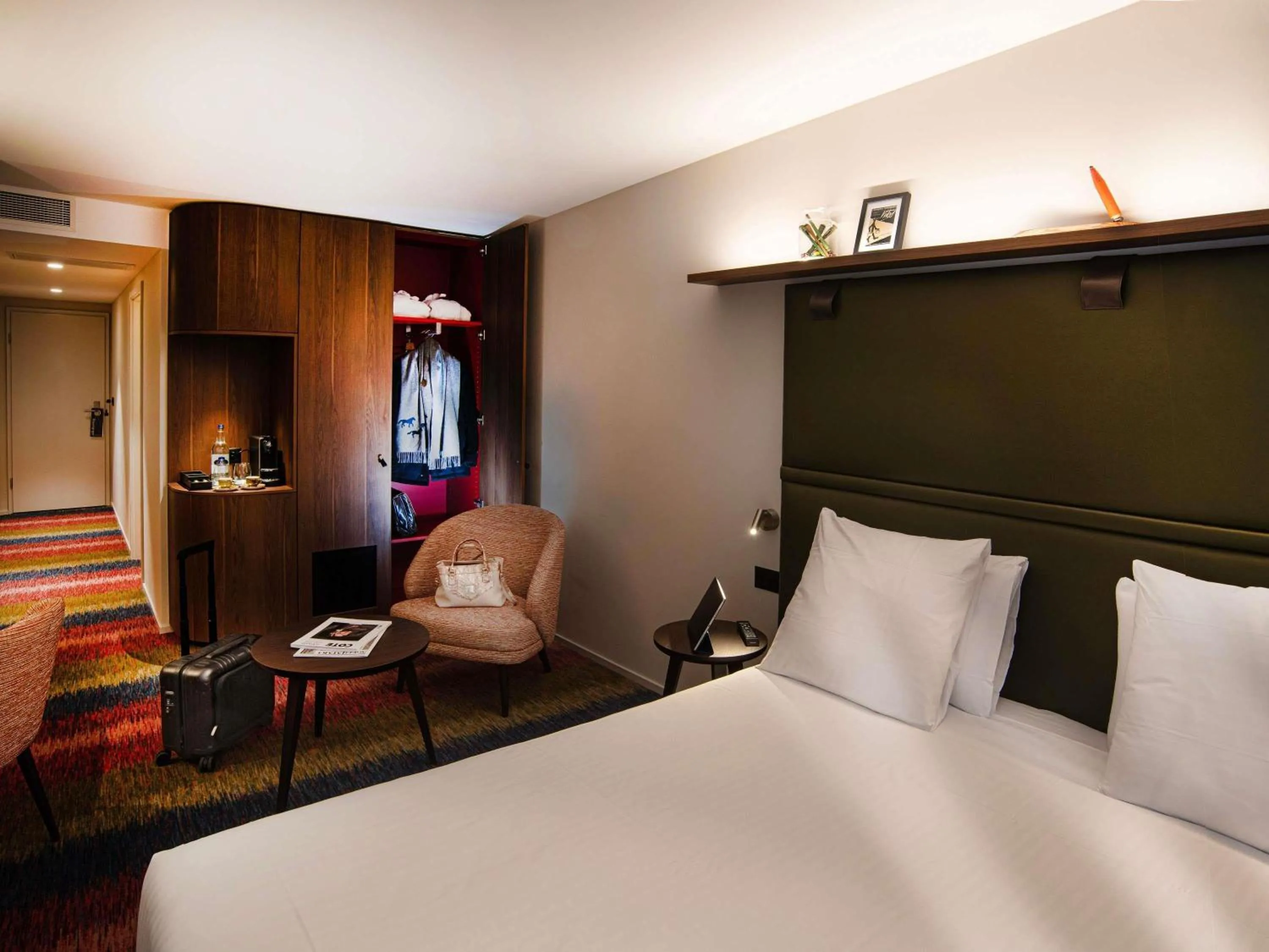 Bedroom, Bed in Mercure Fribourg Centre Remparts