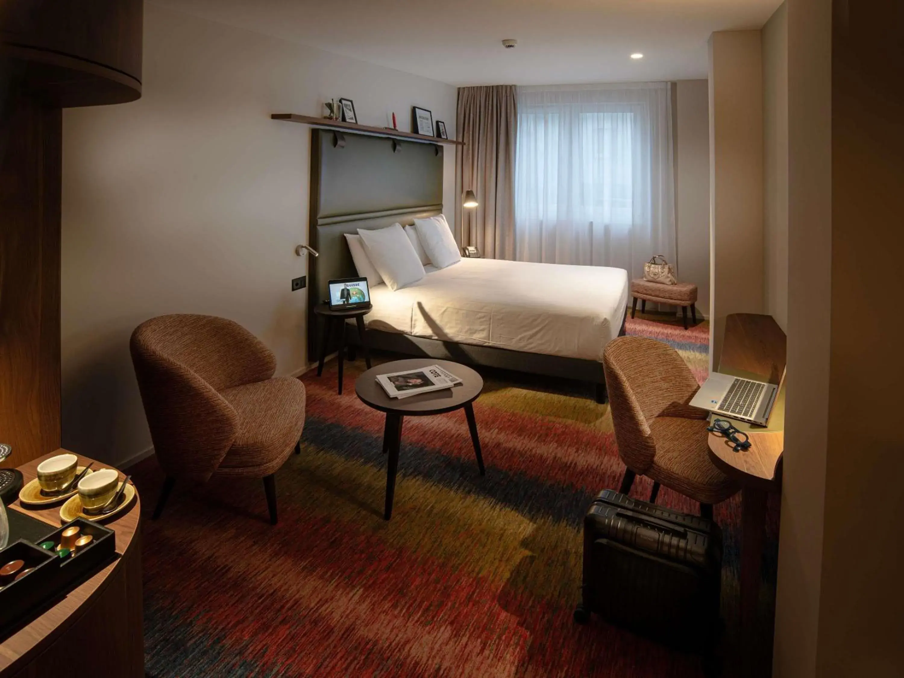 Bedroom, Bed in Mercure Fribourg Centre Remparts Bedroom, Bed in Mercure Fribourg Centre Remparts