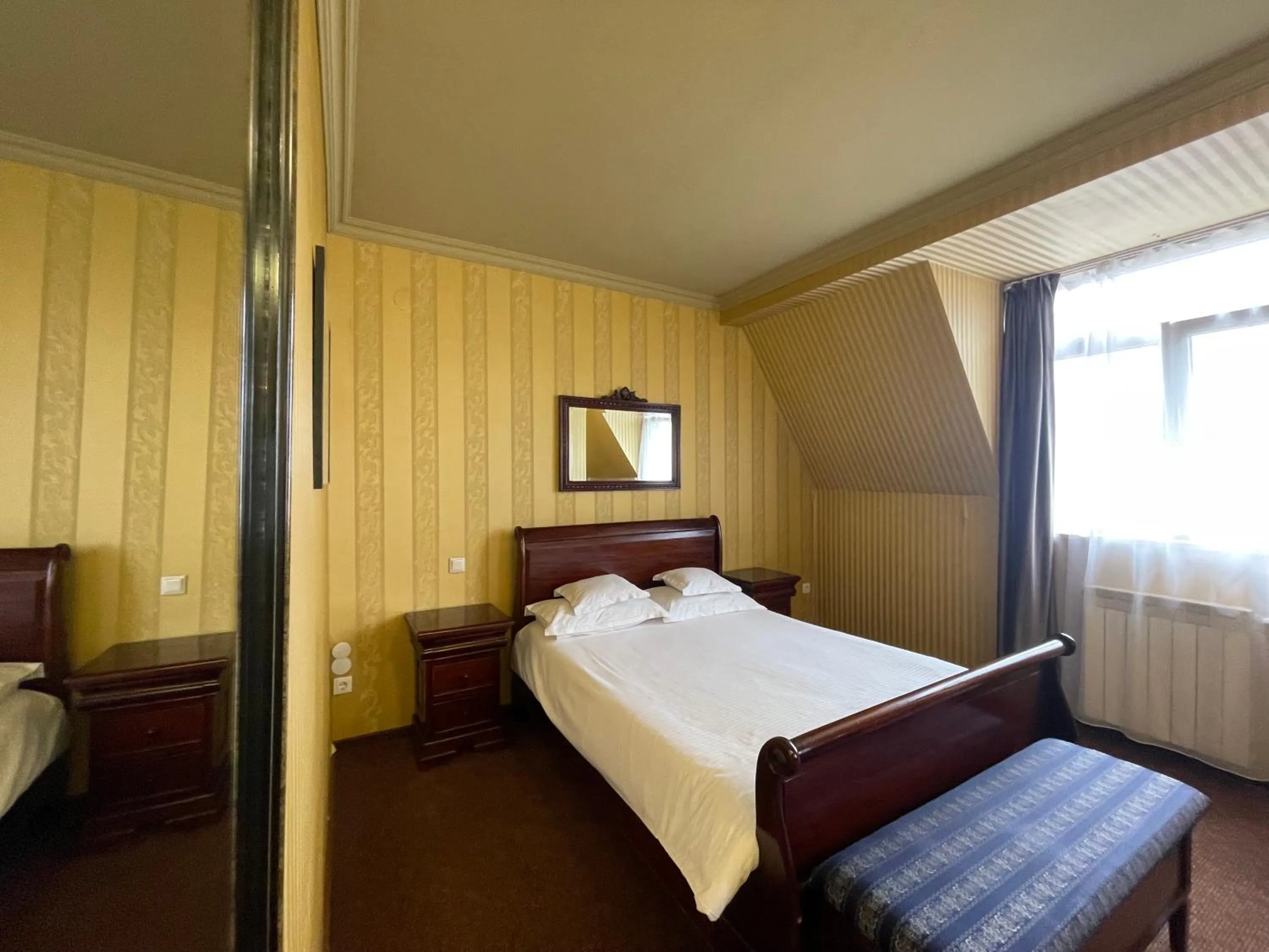 Bed in Topaz Boutique