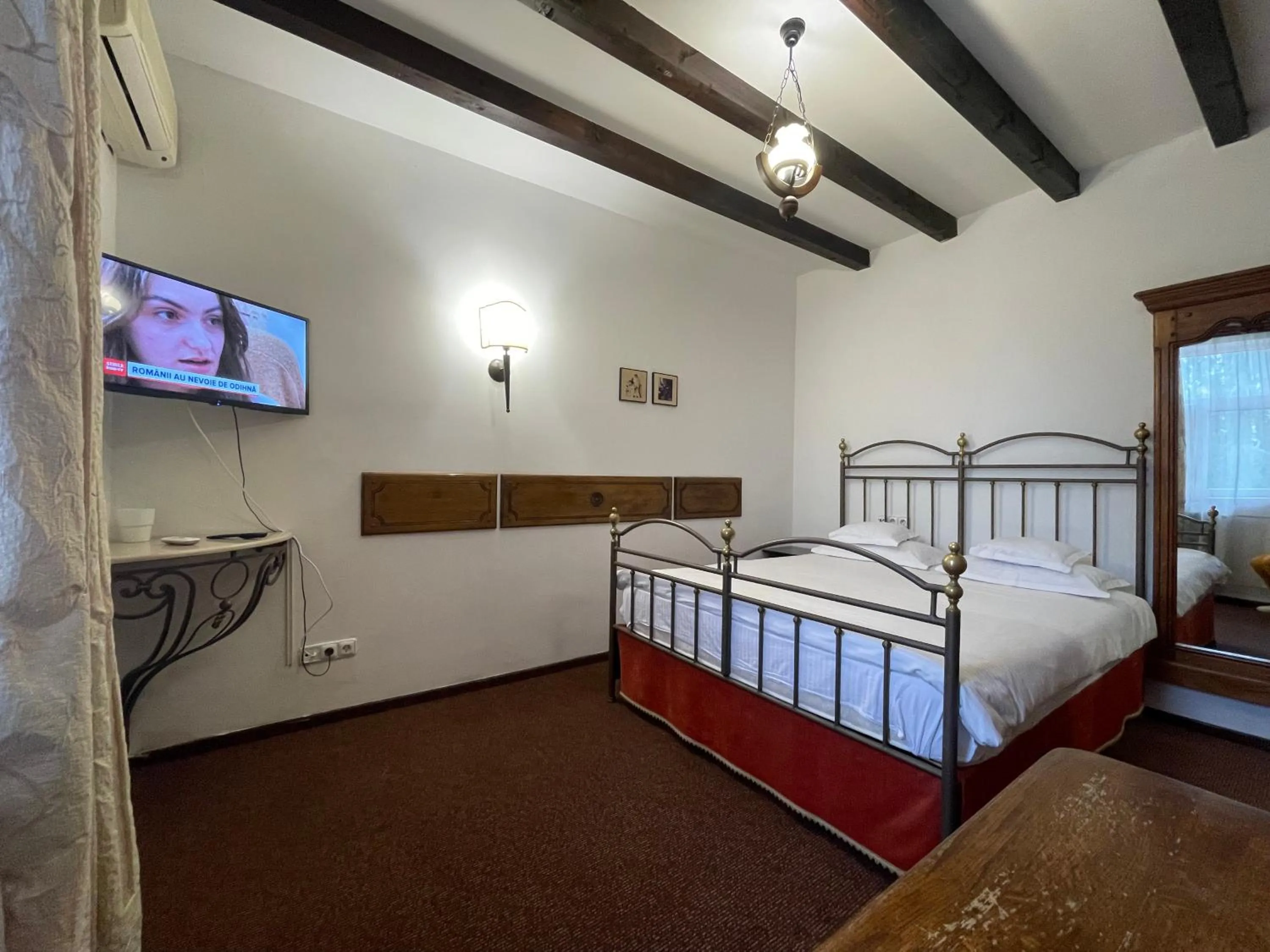 Bed in Topaz Boutique