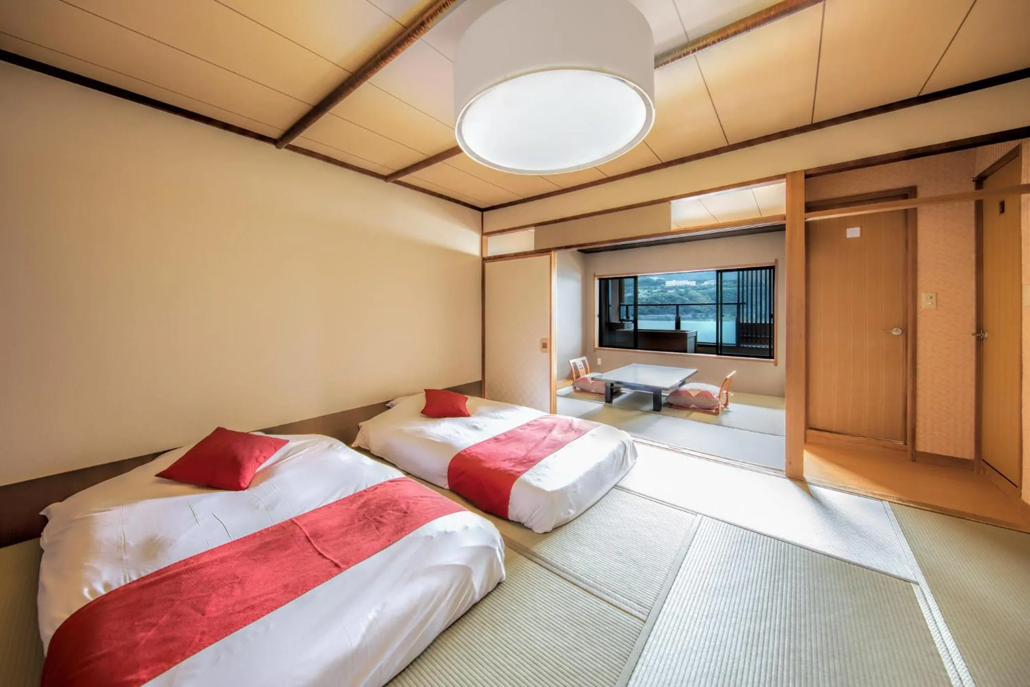 Bed in Inatori Akao Hotel