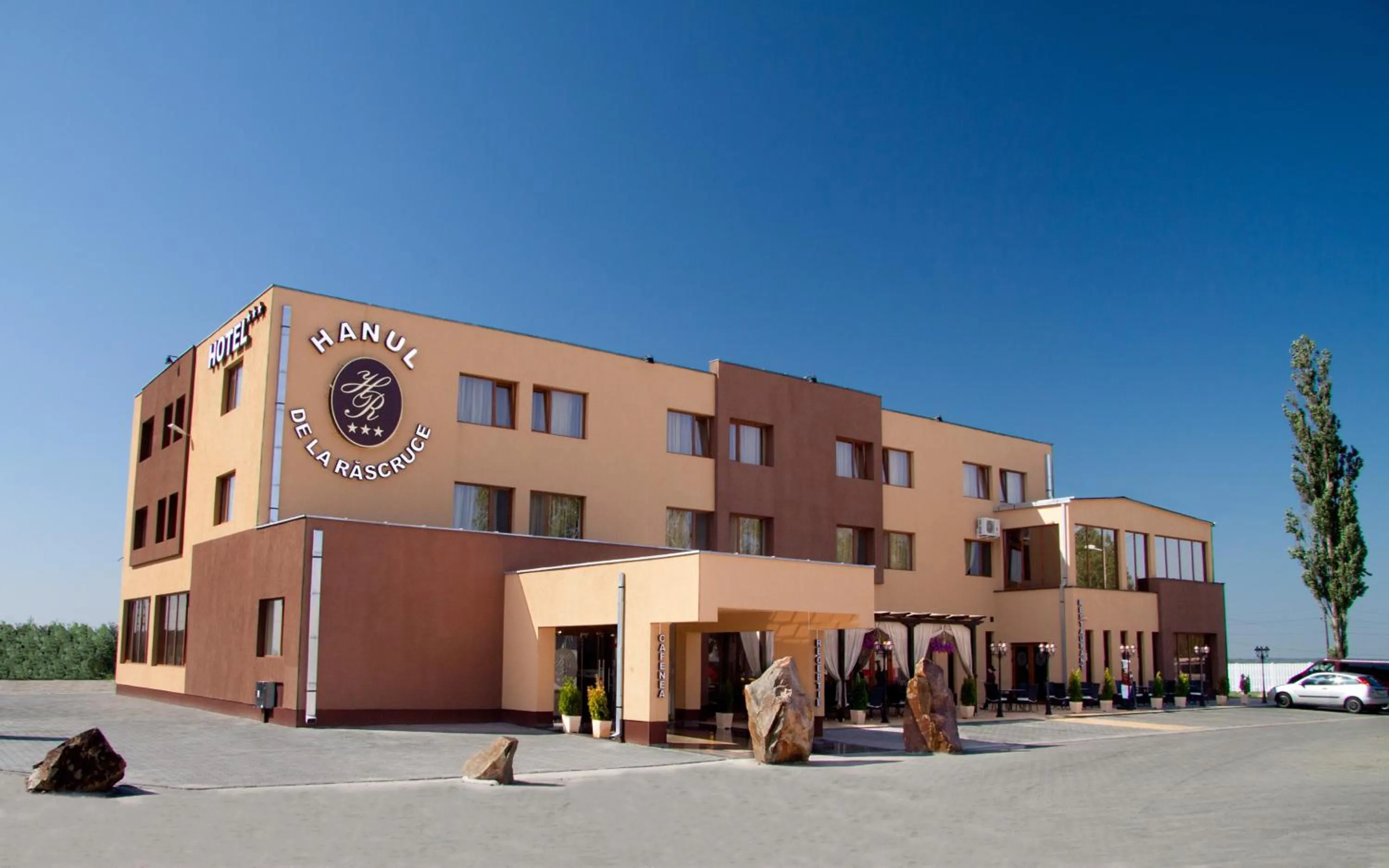 Facade/entrance in Hotel Hanul de la Rascruce