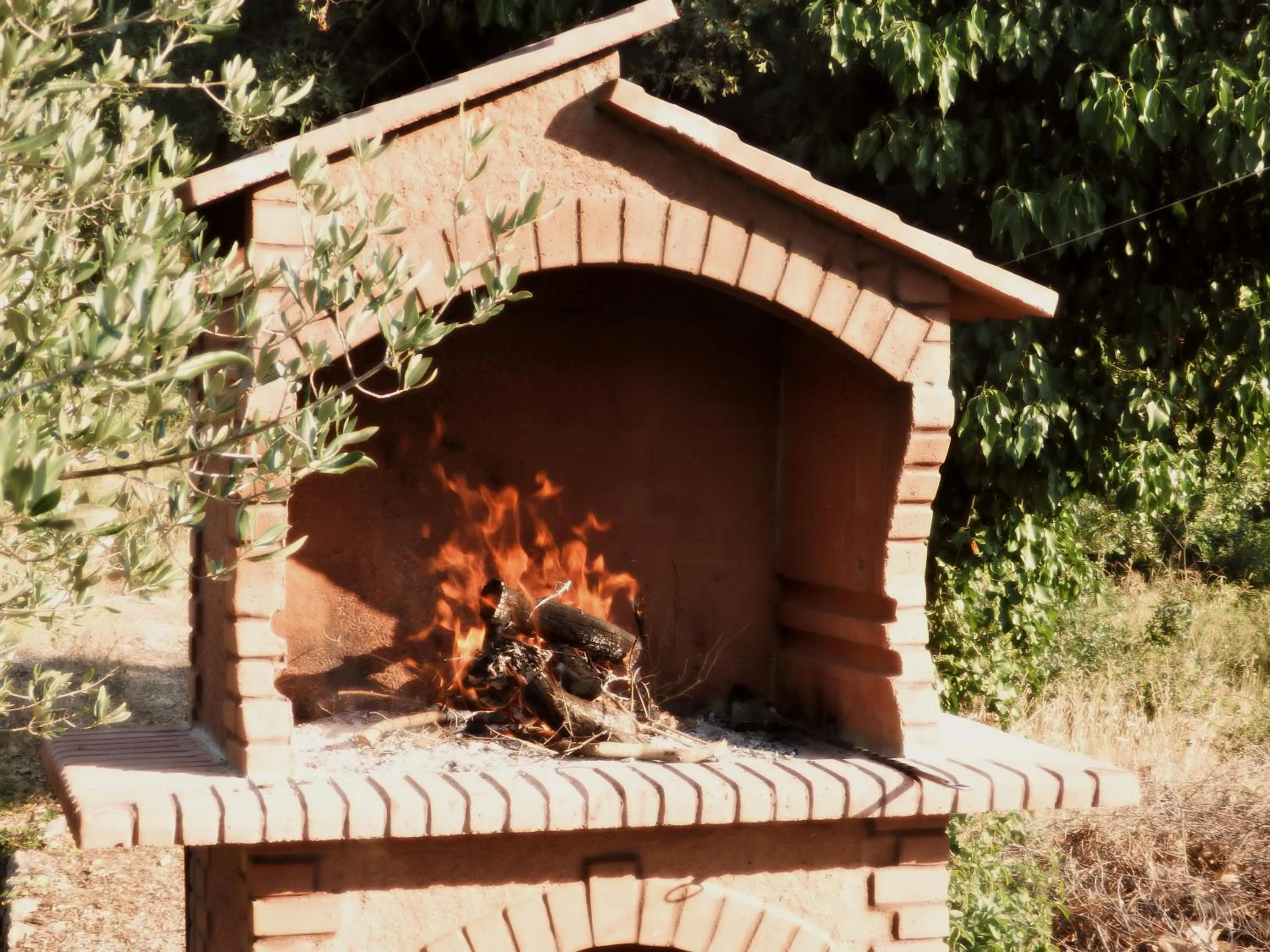BBQ facilities in Apartments Biočić