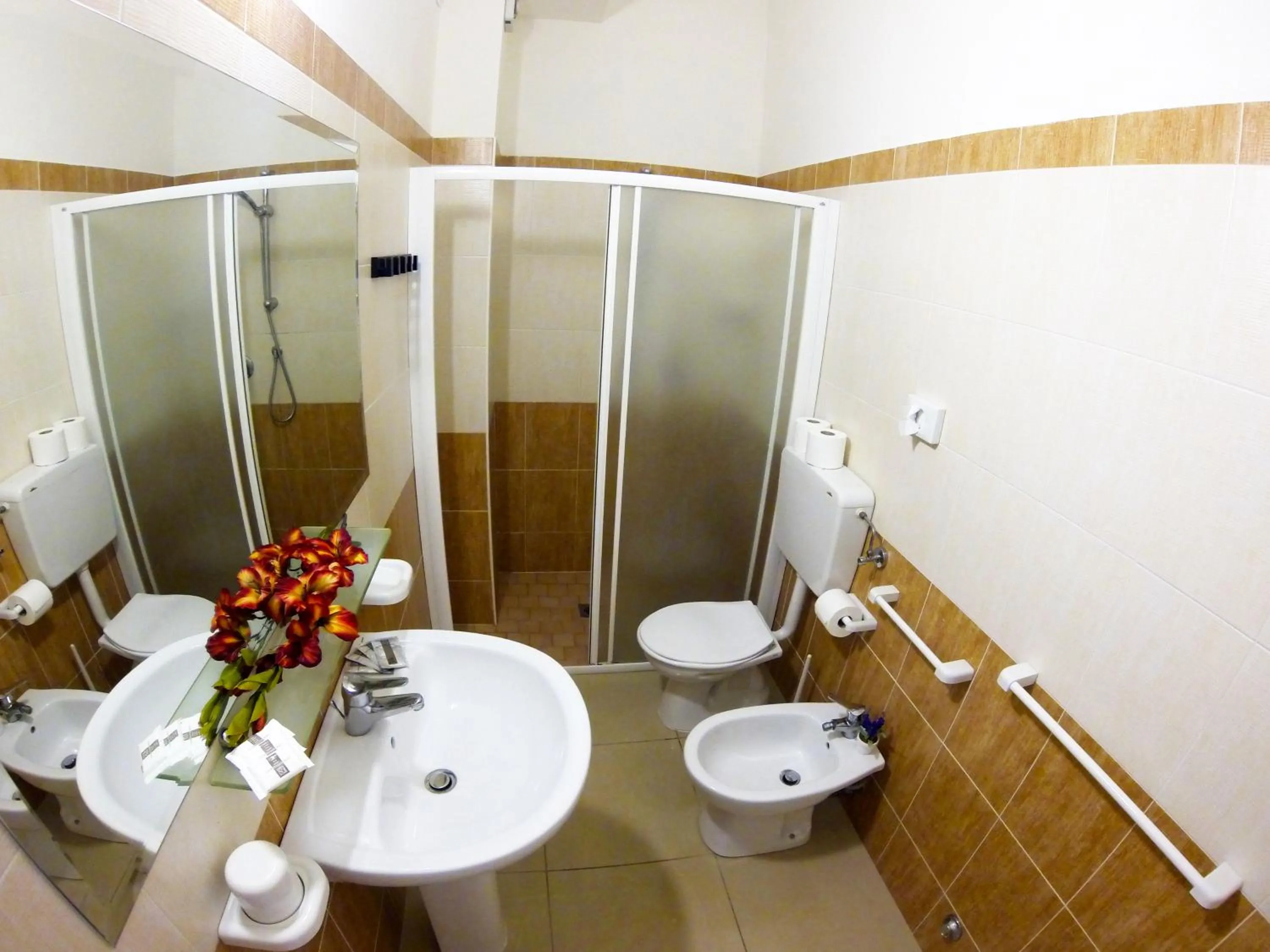 Bathroom in Club Vacanze In