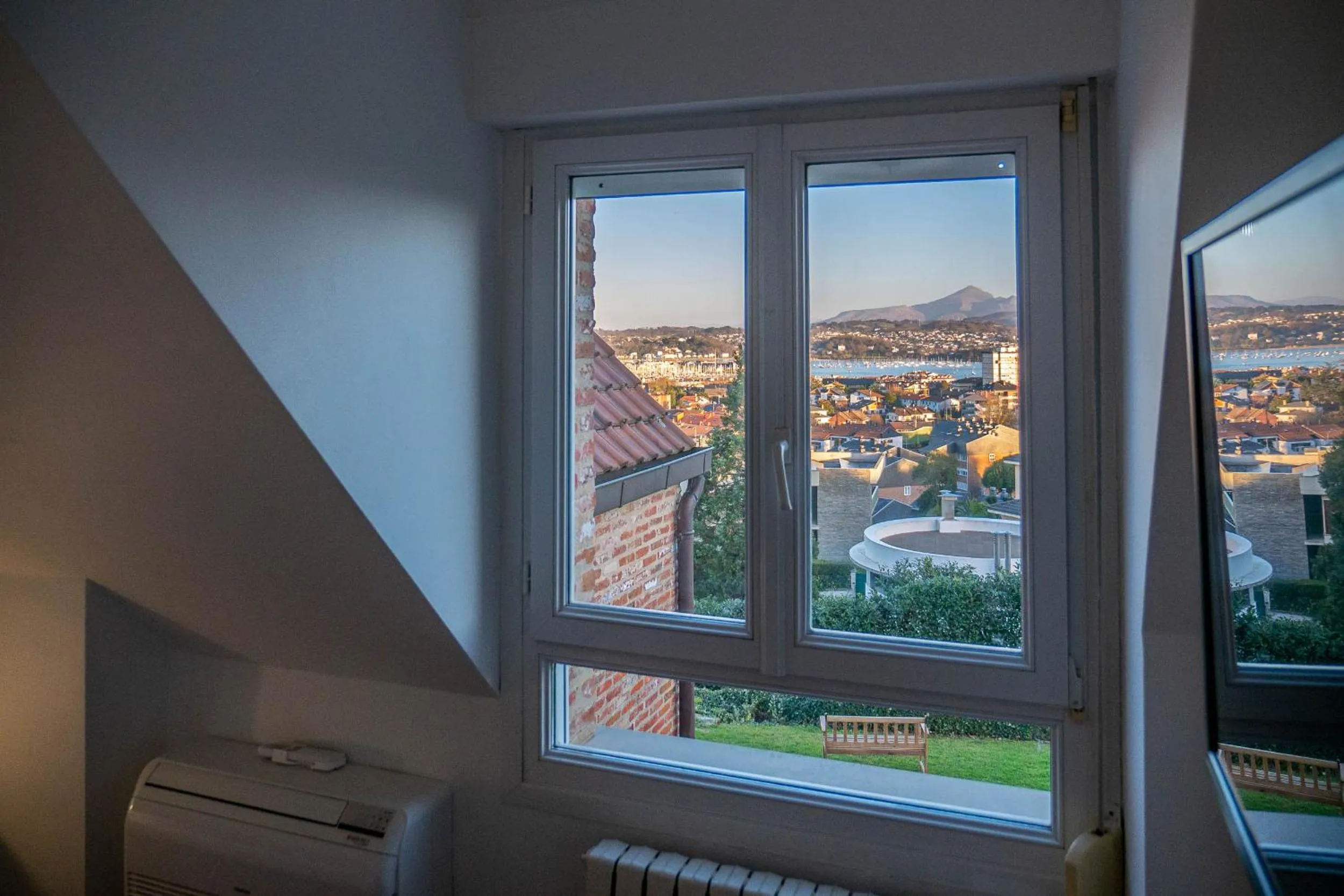 TV and multimedia in Villa Bista Eder - Hotel Boutique para grupos