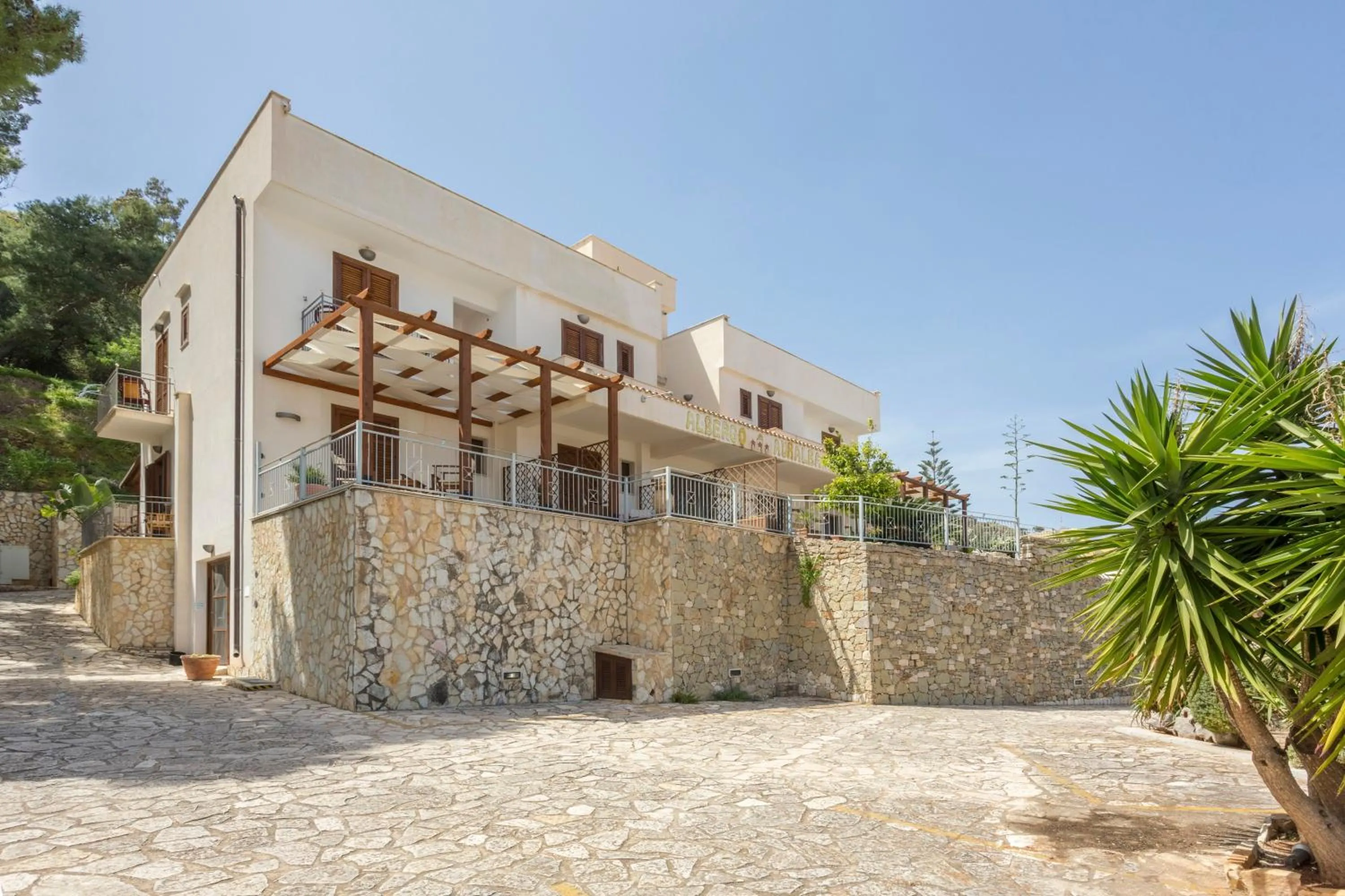 Garden in Albergo Auralba