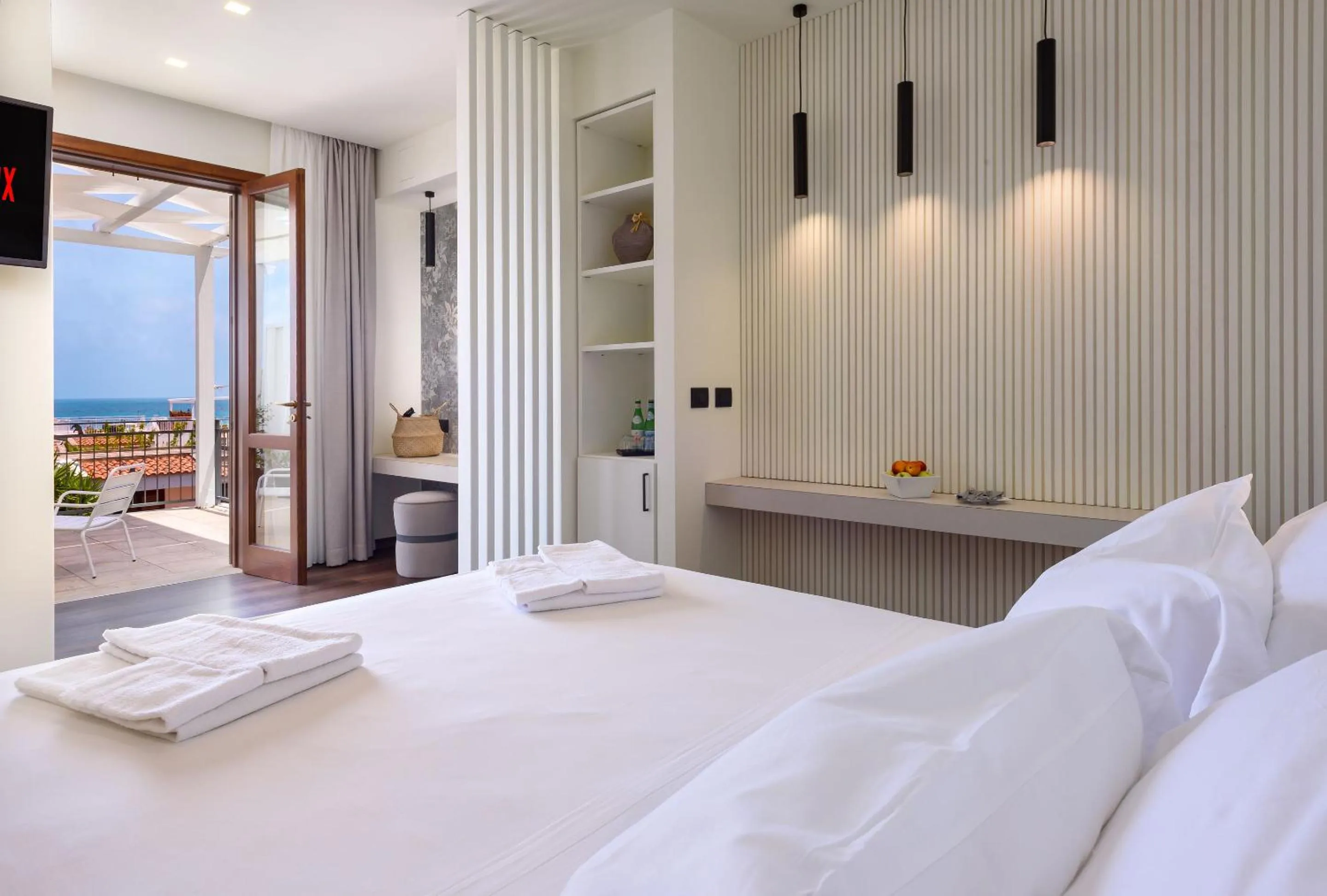 Bedroom, Bed in Albergo Auralba