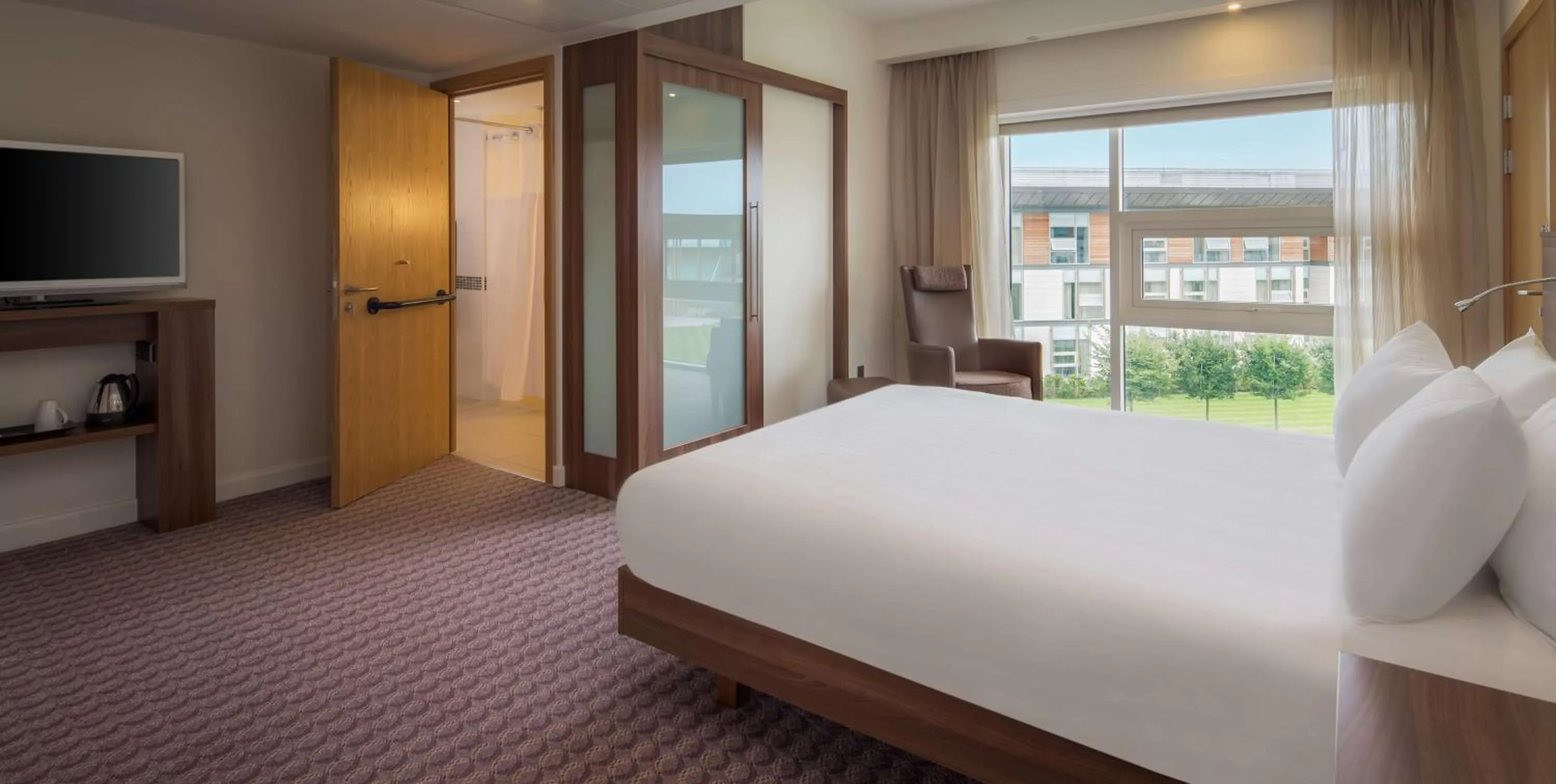 Bed in Hilton at St George's Park