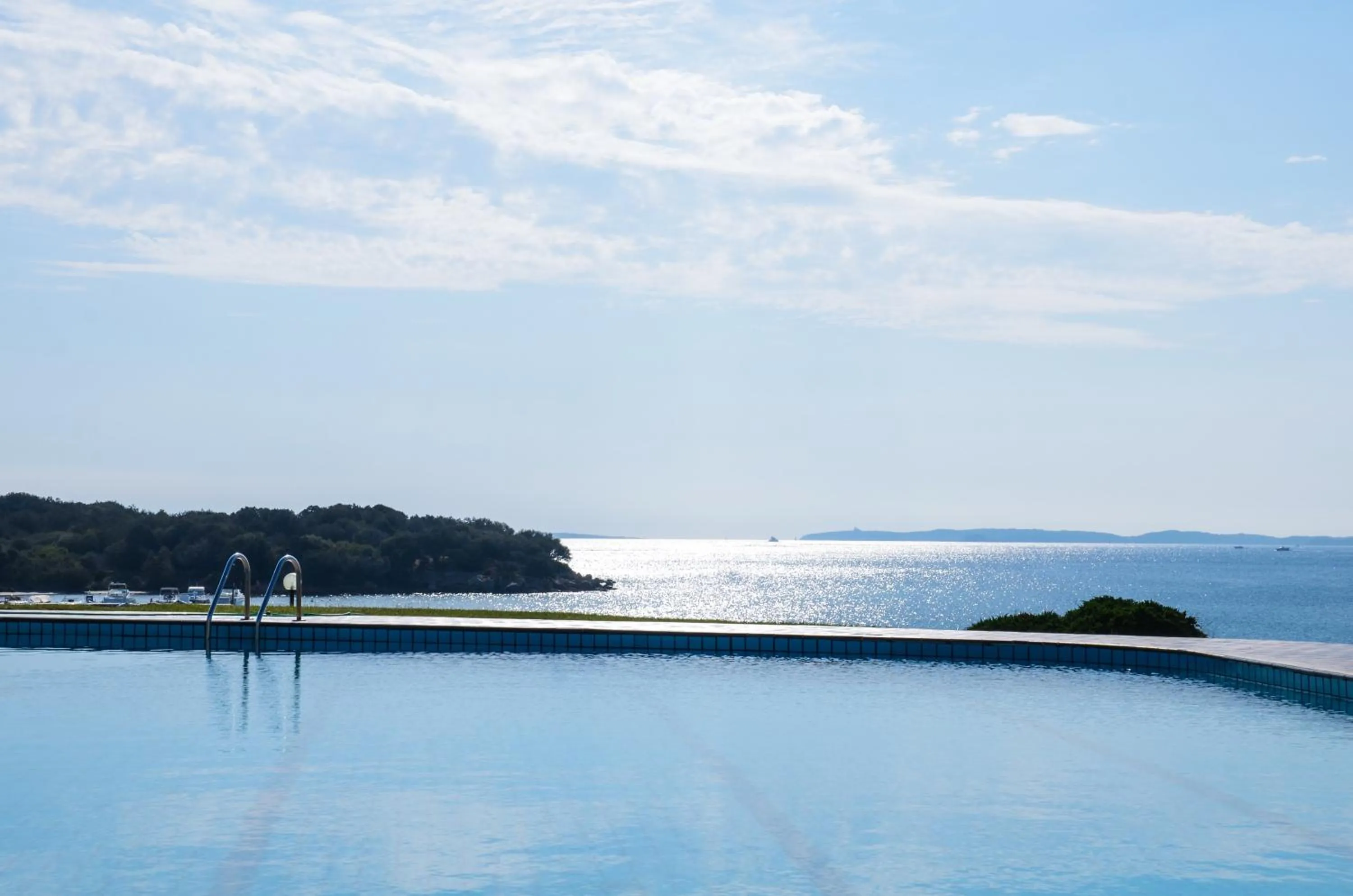 Pool view in Residence Porto Mannu