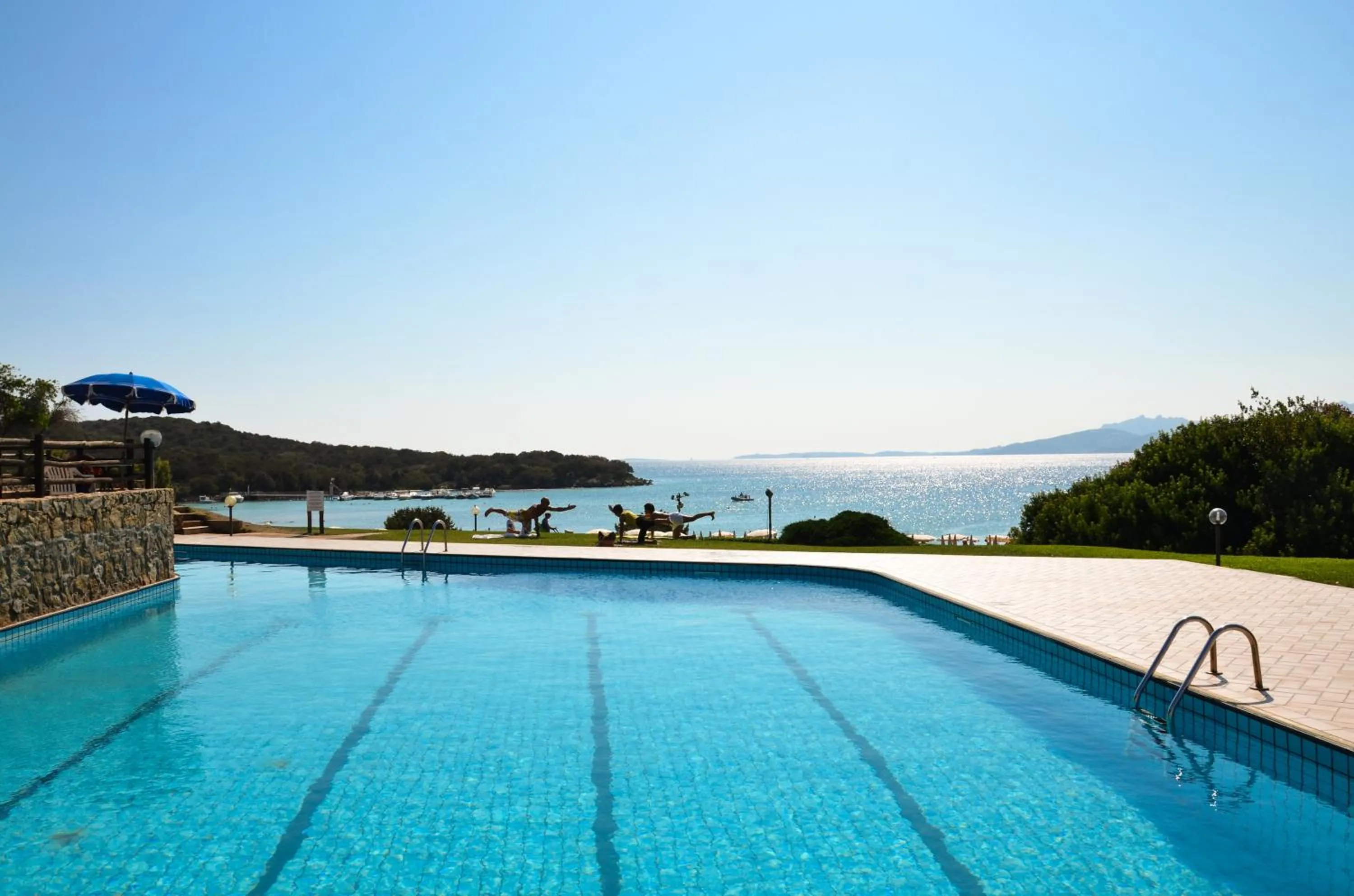 Swimming pool in Residence Porto Mannu