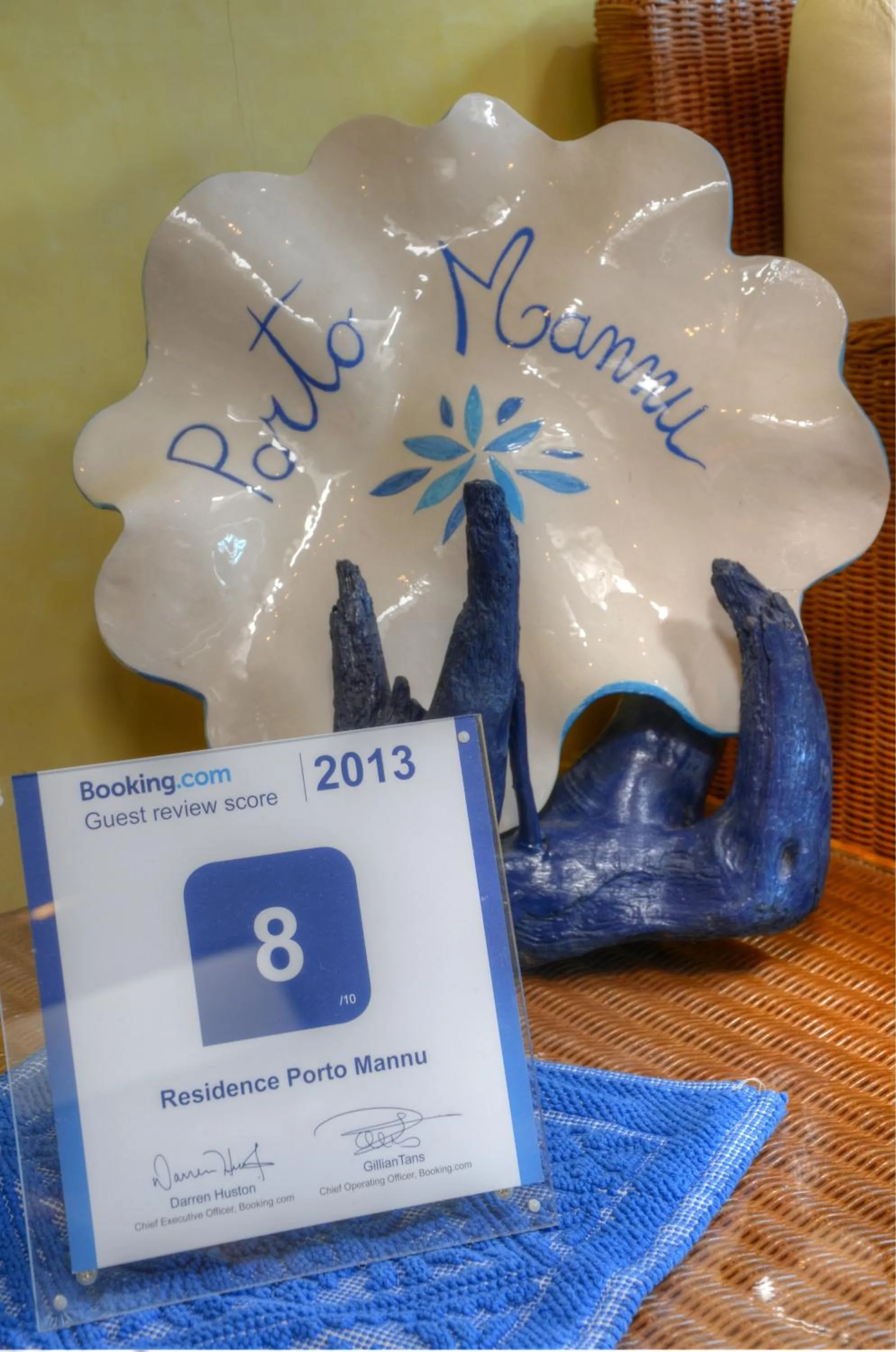 Logo/Certificate/Sign in Residence Porto Mannu
