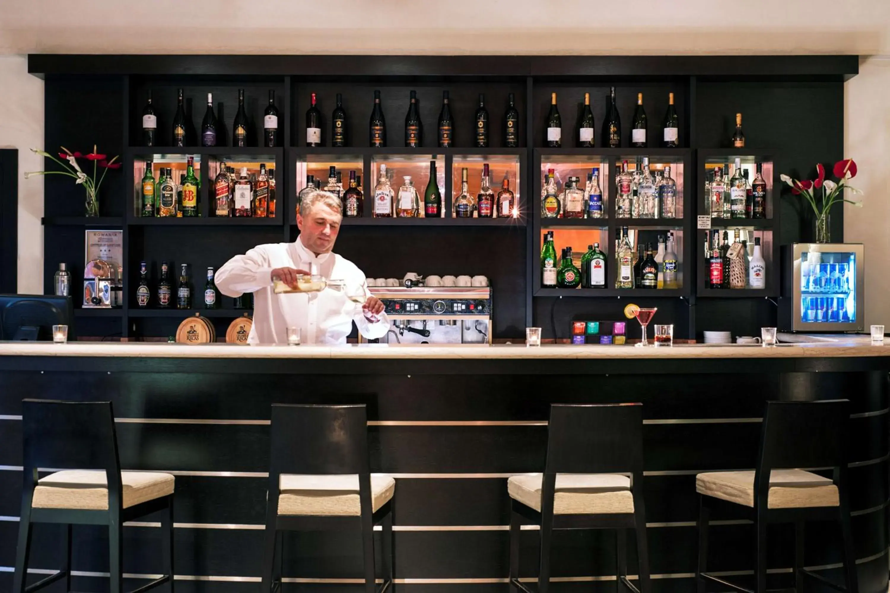 Lounge or bar in NH Timisoara Lounge or bar in NH Timisoara