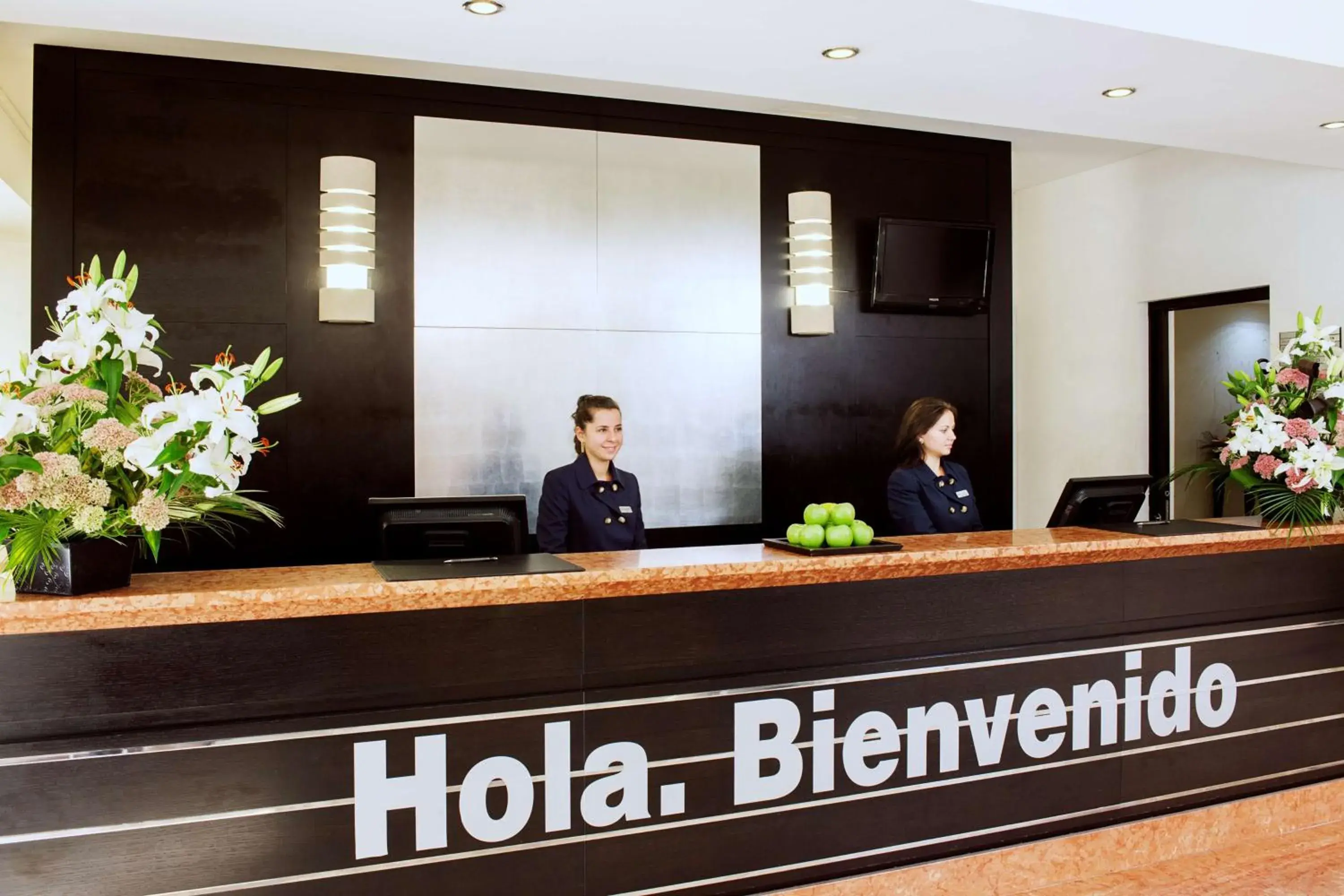 Lobby or reception in NH Timisoara Lobby or reception in NH Timisoara