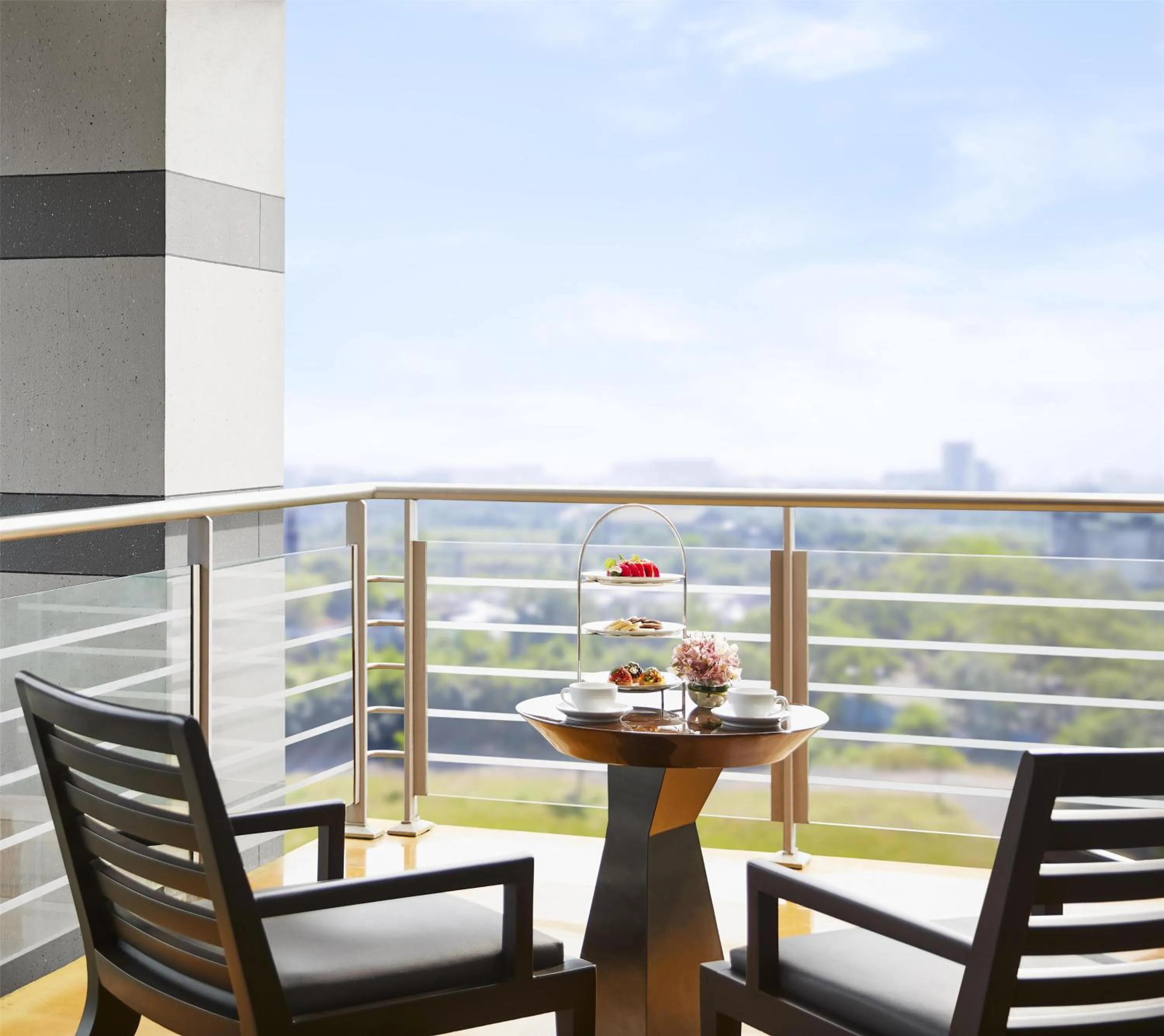 Bedroom in Grand Hyatt Mumbai Hotel and Residences