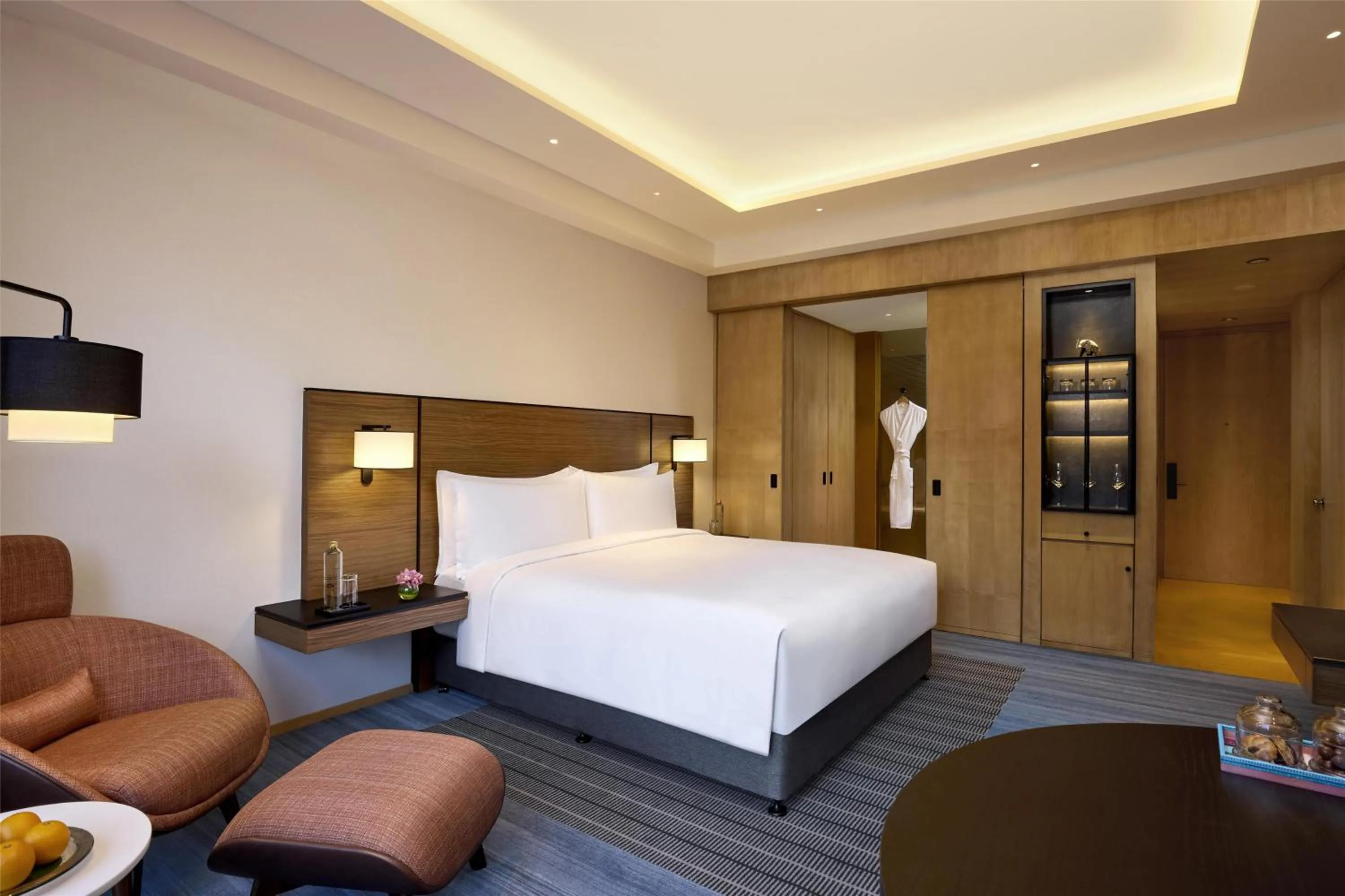 Bedroom, Bed in Grand Hyatt Mumbai Hotel and Residences