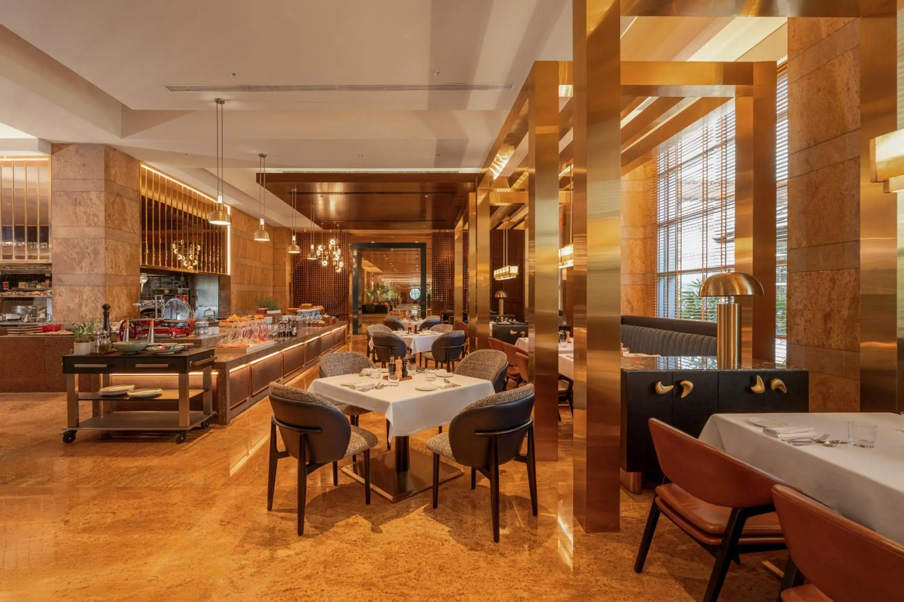 Restaurant/places to eat in Grand Hyatt Mumbai Hotel and Residences Restaurant/places to eat in Grand Hyatt Mumbai Hotel and Residences