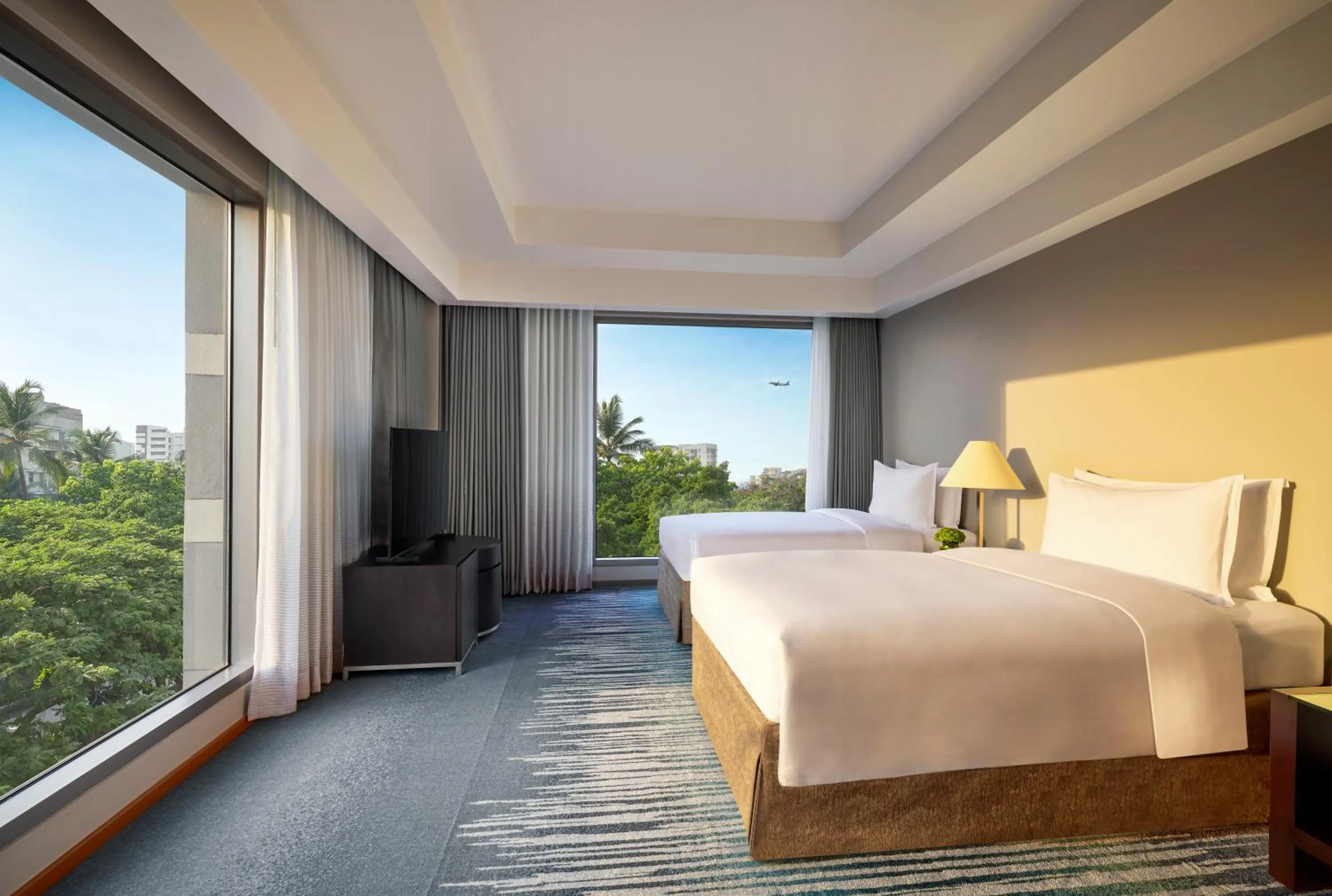 Bedroom, Bed in Grand Hyatt Mumbai Hotel and Residences