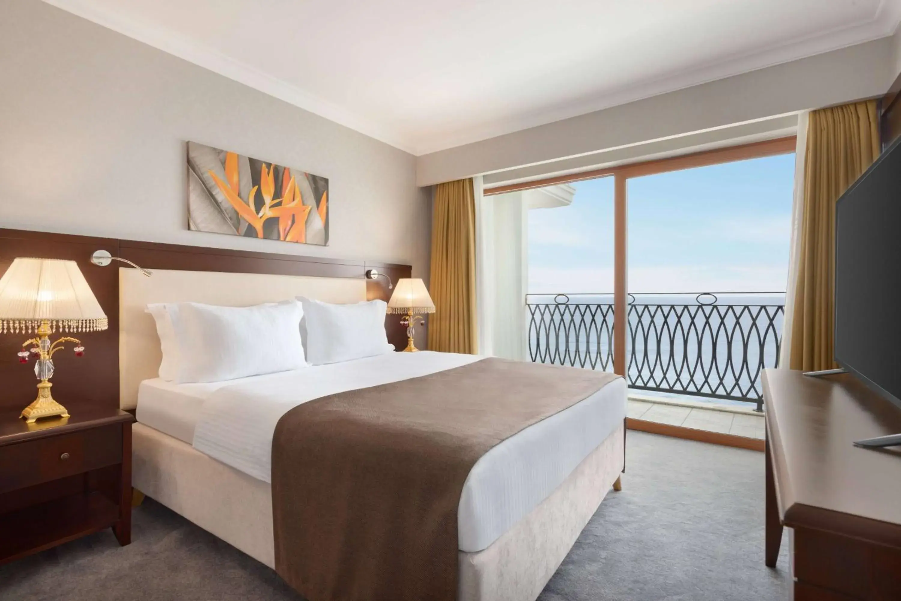 Family Suite with Sea View in La Quinta by Wyndham Giresun Family Suite with Sea View in La Quinta by Wyndham Giresun