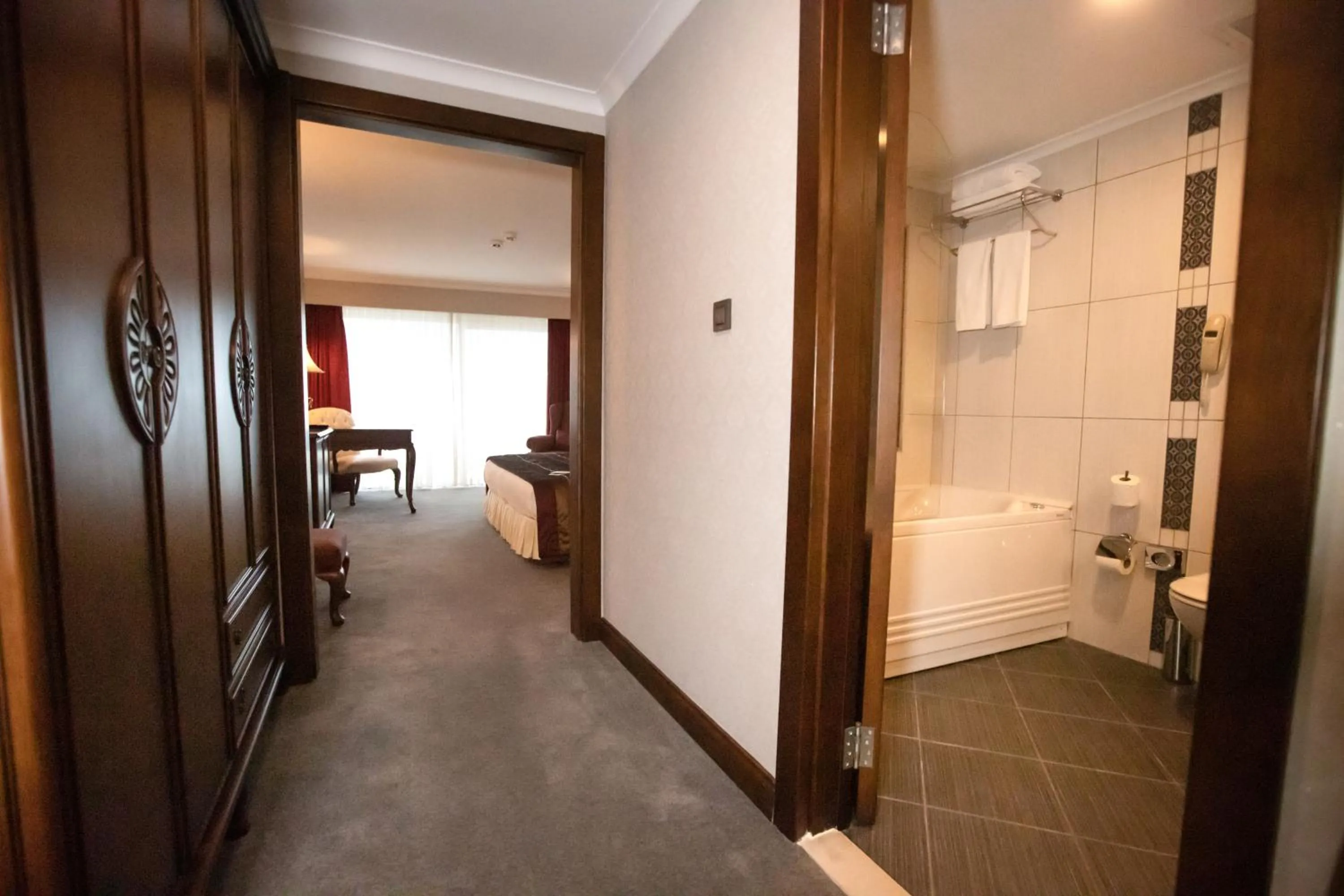 Photo of the whole room in La Quinta by Wyndham Giresun