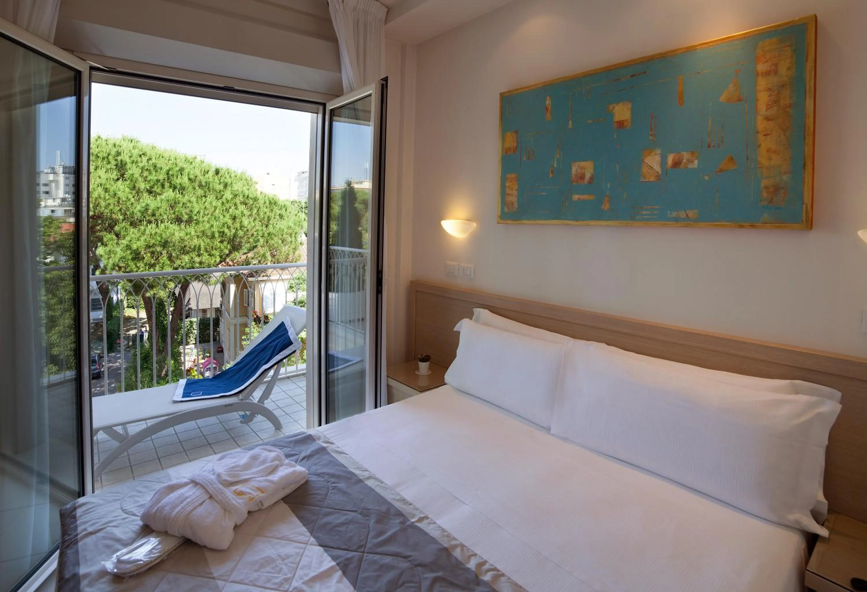 Photo of the whole room, Bed in Hotel Gala