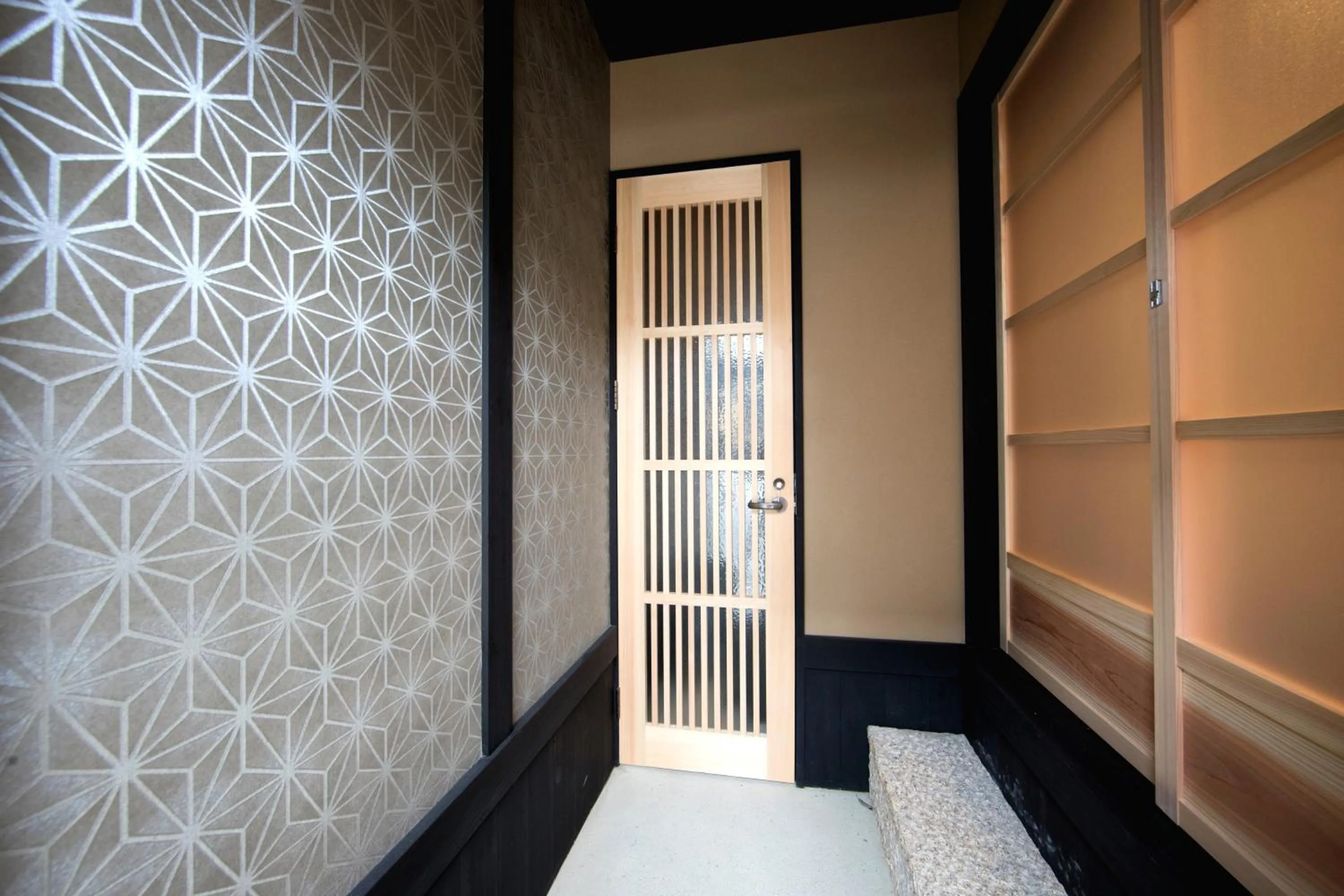 Facade/entrance in Rinn Kujofujinoki Central