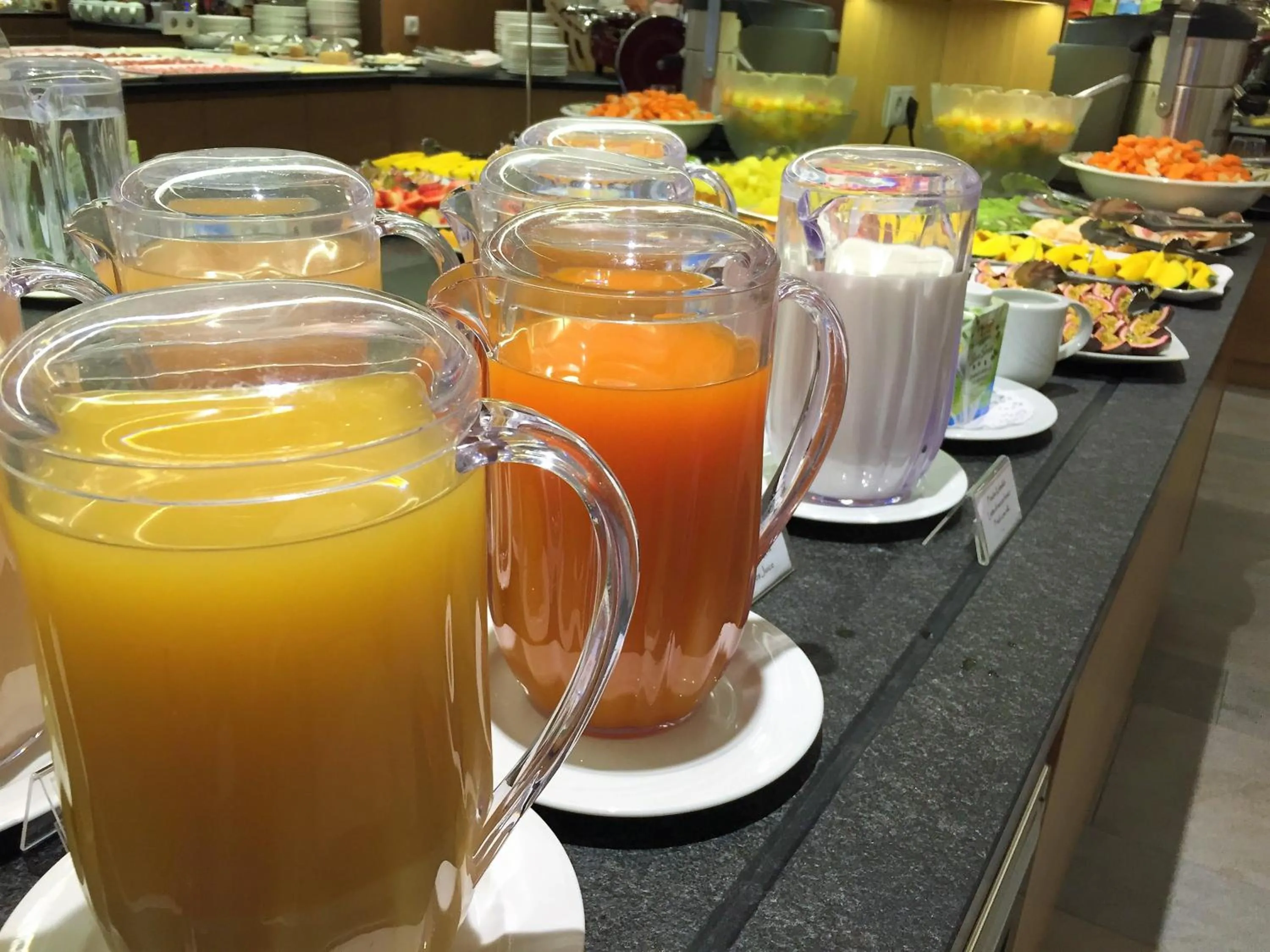 Buffet breakfast in Sporthotel Floralpina