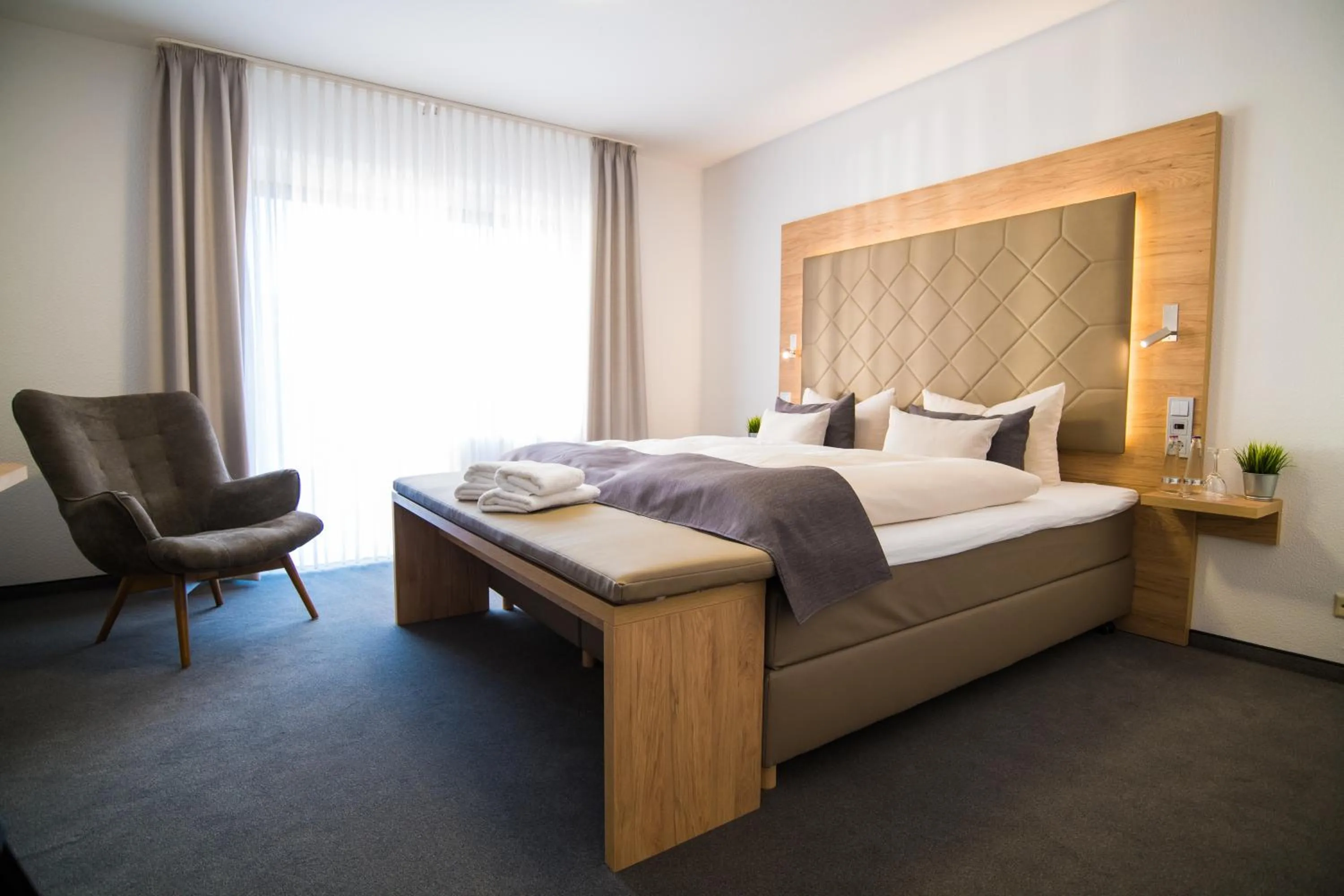 Other, Bed in Hagen`s Hotel "eat & meet" Restaurant Bar Lounge