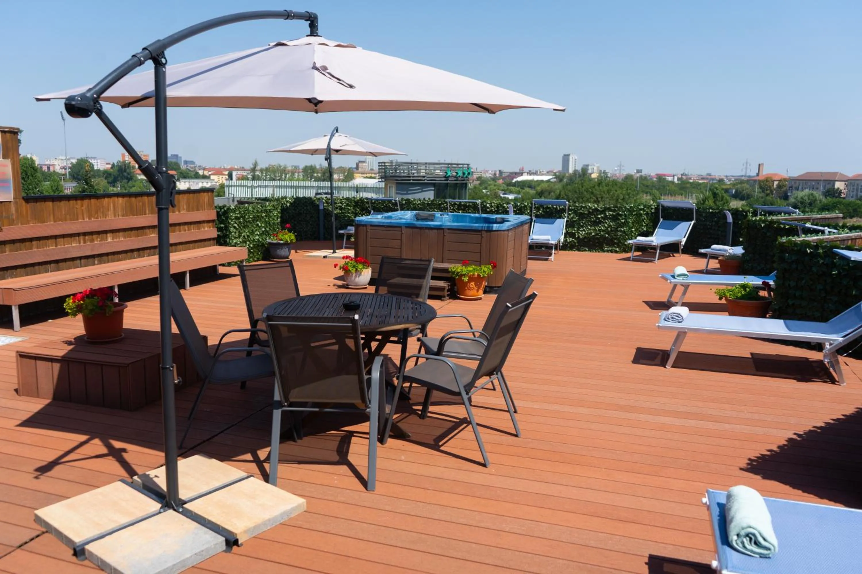 Best Western Plus Lido Hotel