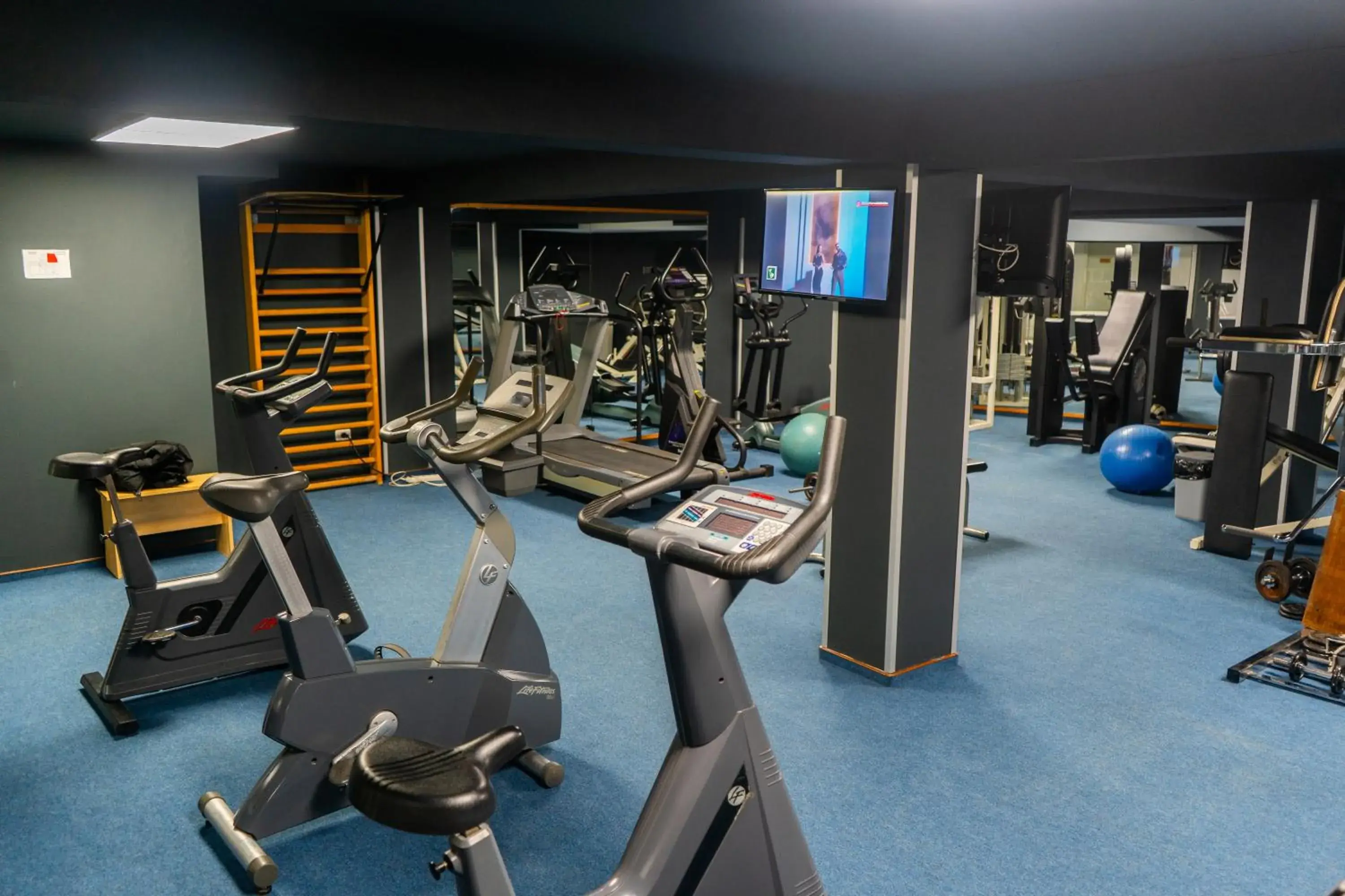 Fitness centre/facilities in Best Lido Hotel Fitness centre/facilities in Best Lido Hotel