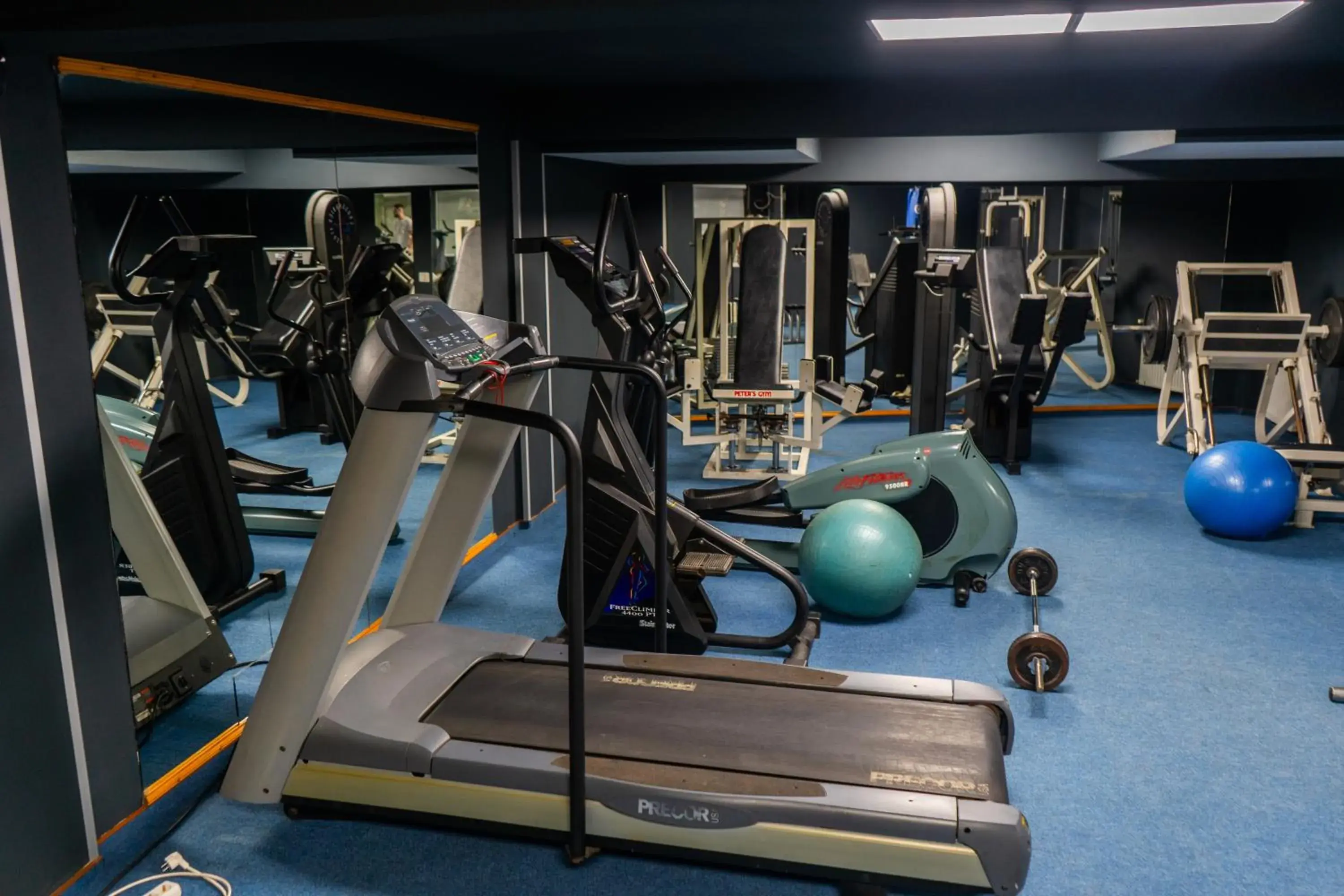 Fitness centre/facilities in Best Lido Hotel Fitness centre/facilities in Best Lido Hotel