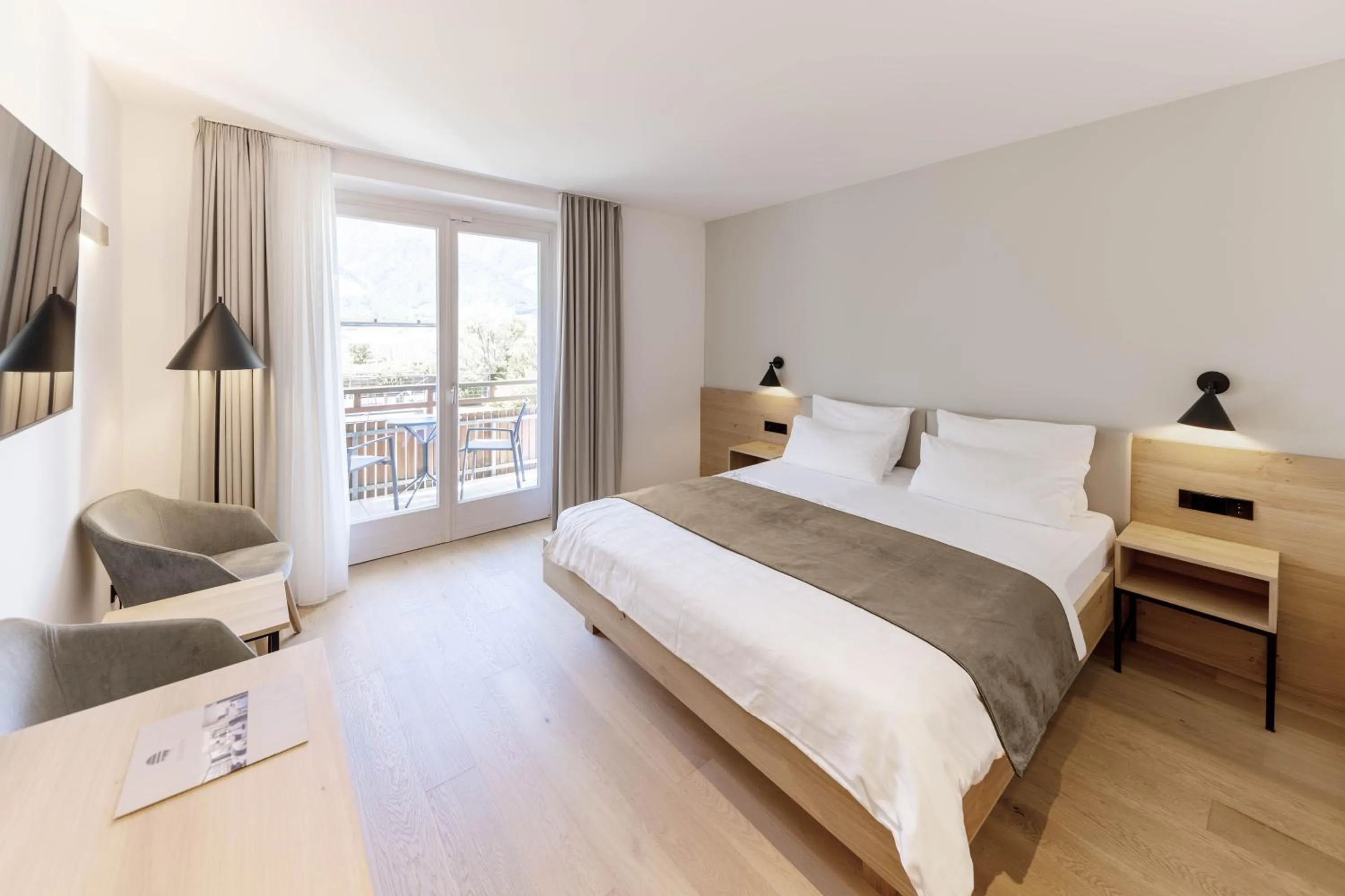 Photo of the whole room, Bed in Hotel Belvedere - Adults Only - 14 plus