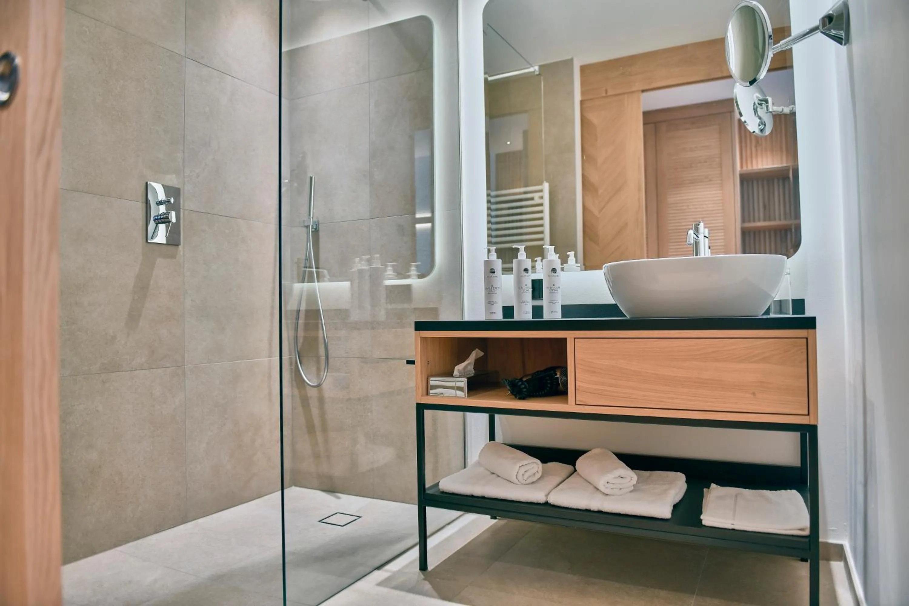 Shower in Hotel Belvedere - Adults Only - 14 plus