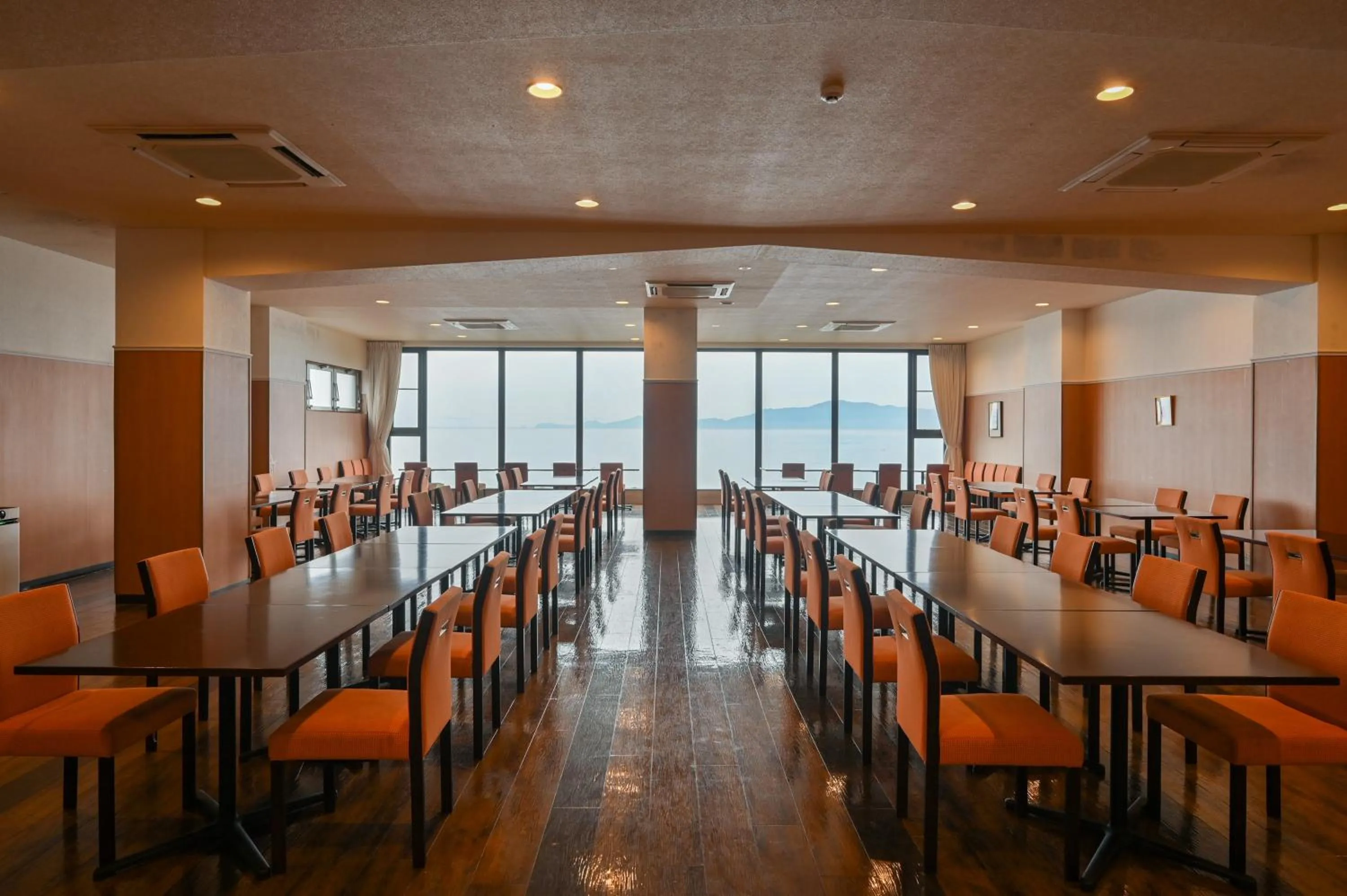 Breakfast in Yunoko Umi To Yuyake