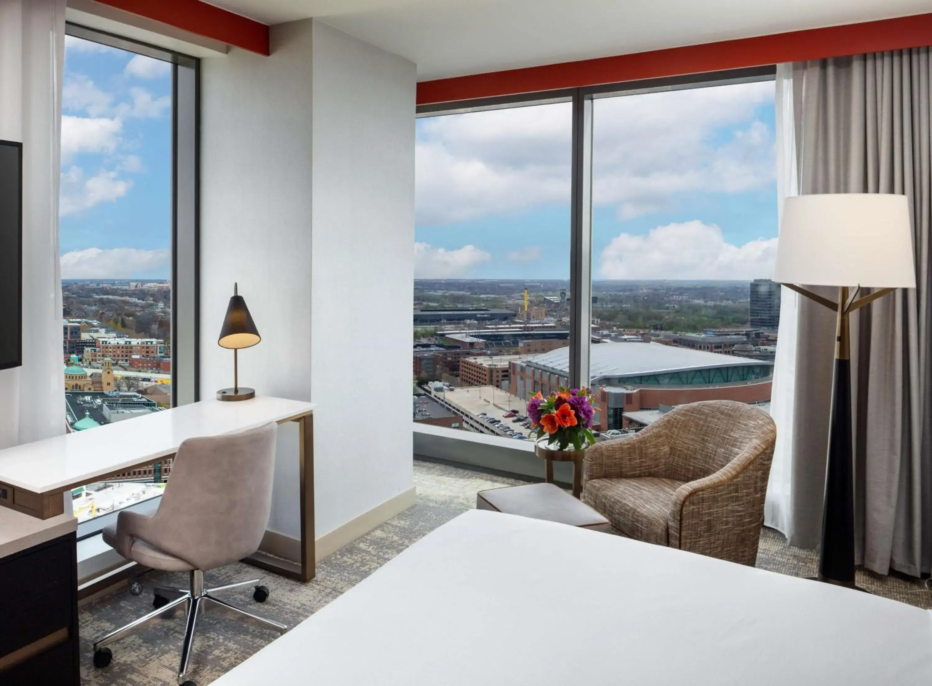 View (from property/room), Bed in Hilton Columbus Downtown View (from property/room), Bed in Hilton Columbus Downtown