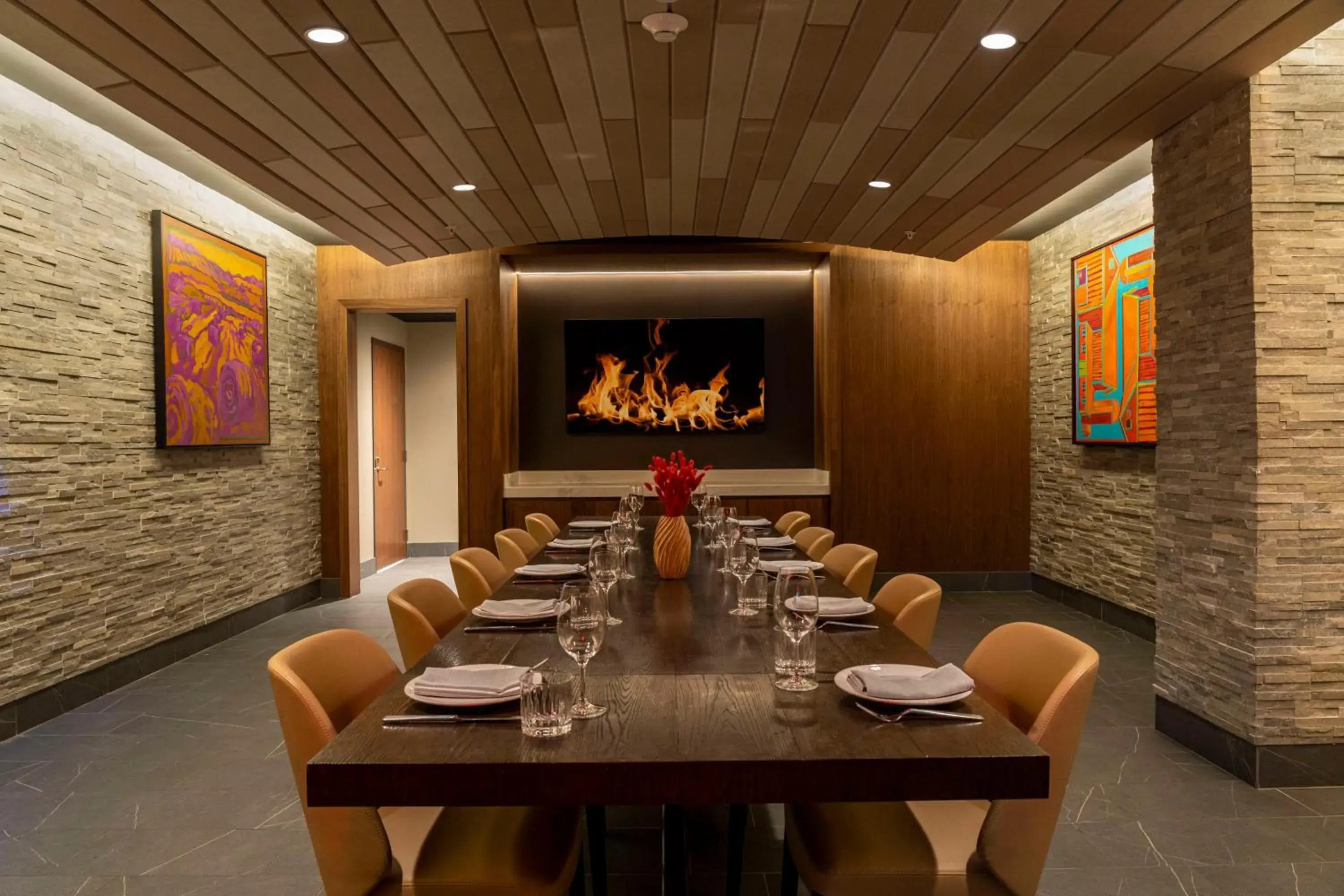 Restaurant/places to eat in Hilton Columbus Downtown Restaurant/places to eat in Hilton Columbus Downtown