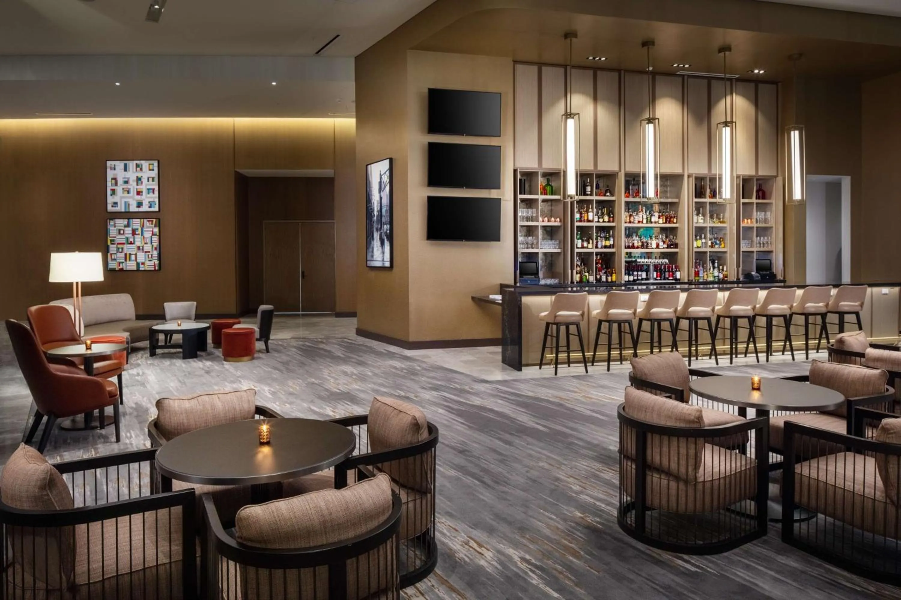 Lounge or bar in Hilton Columbus Downtown