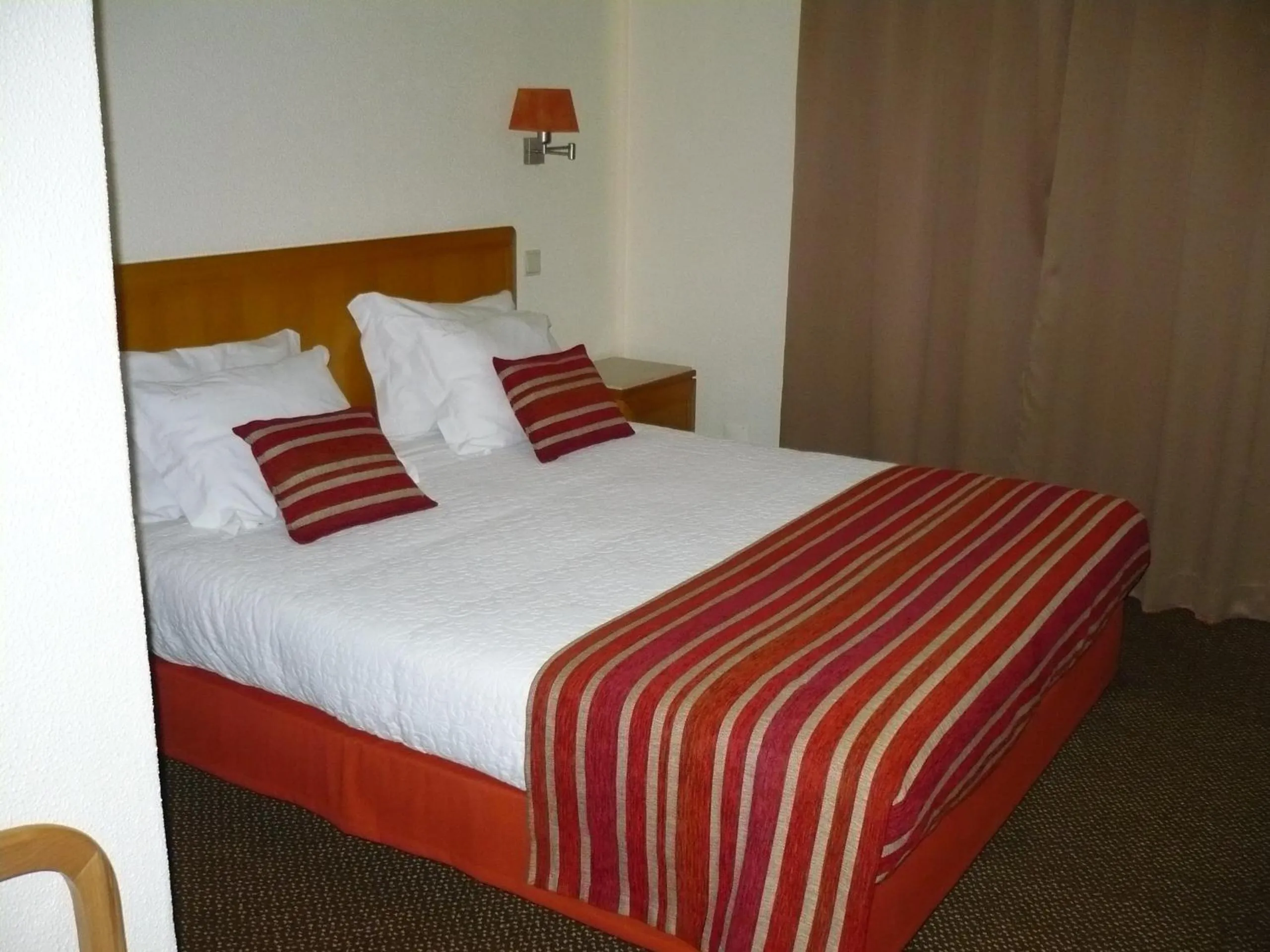 Photo of the whole room, Bed in Hotel Dom Nuno