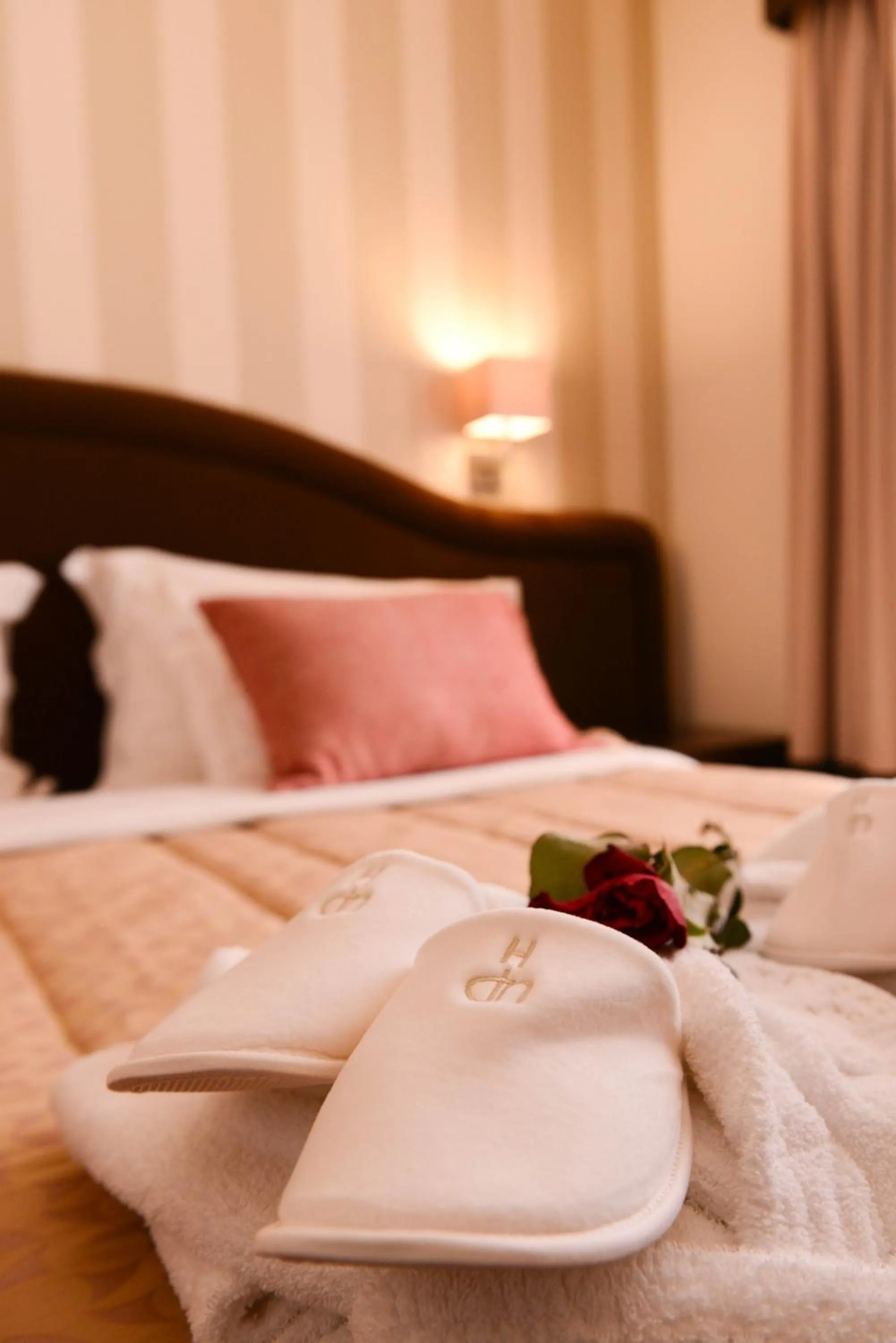 Bedroom, Bed in Hotel Dom Nuno