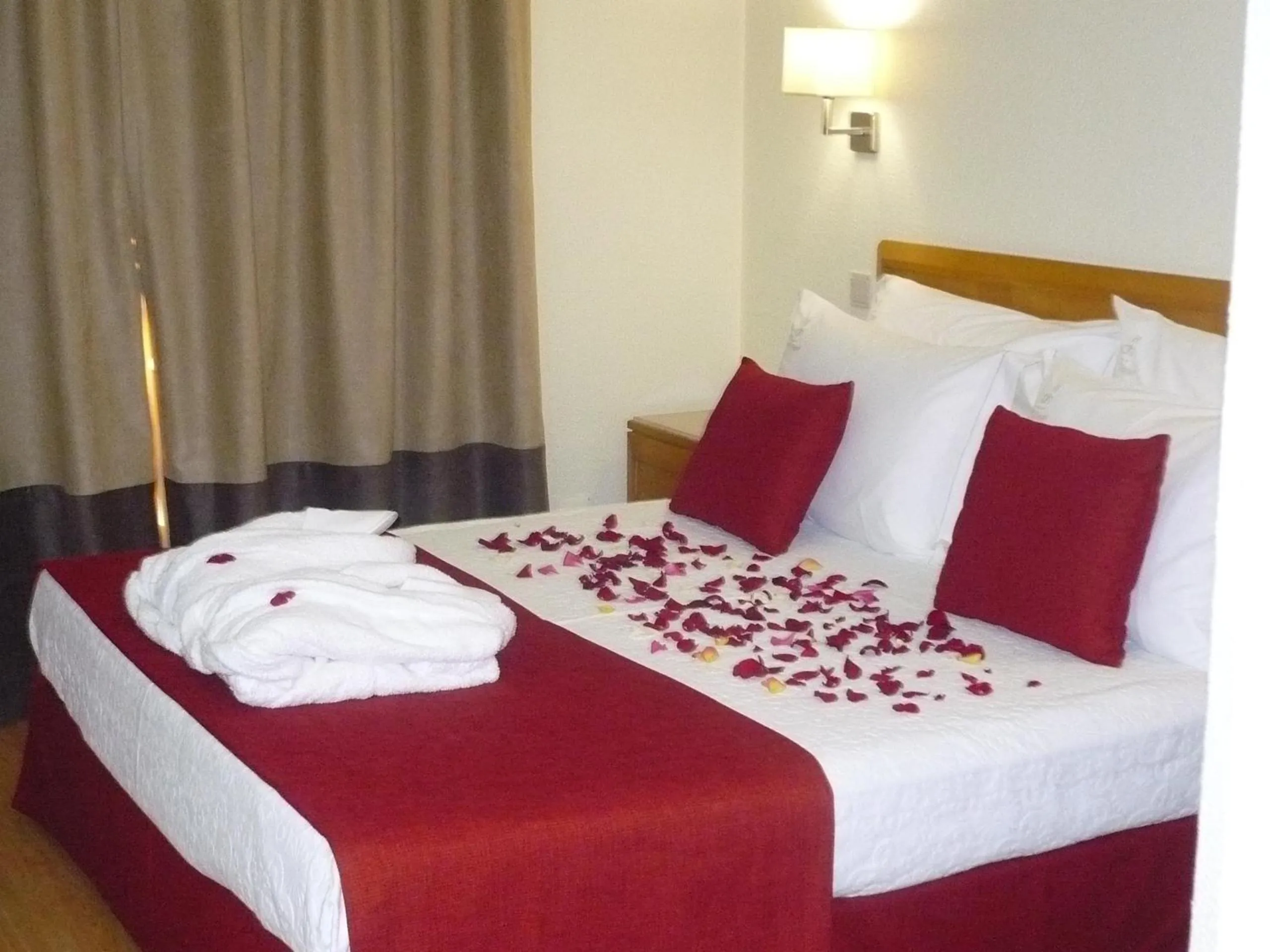 Bed in Hotel Dom Nuno