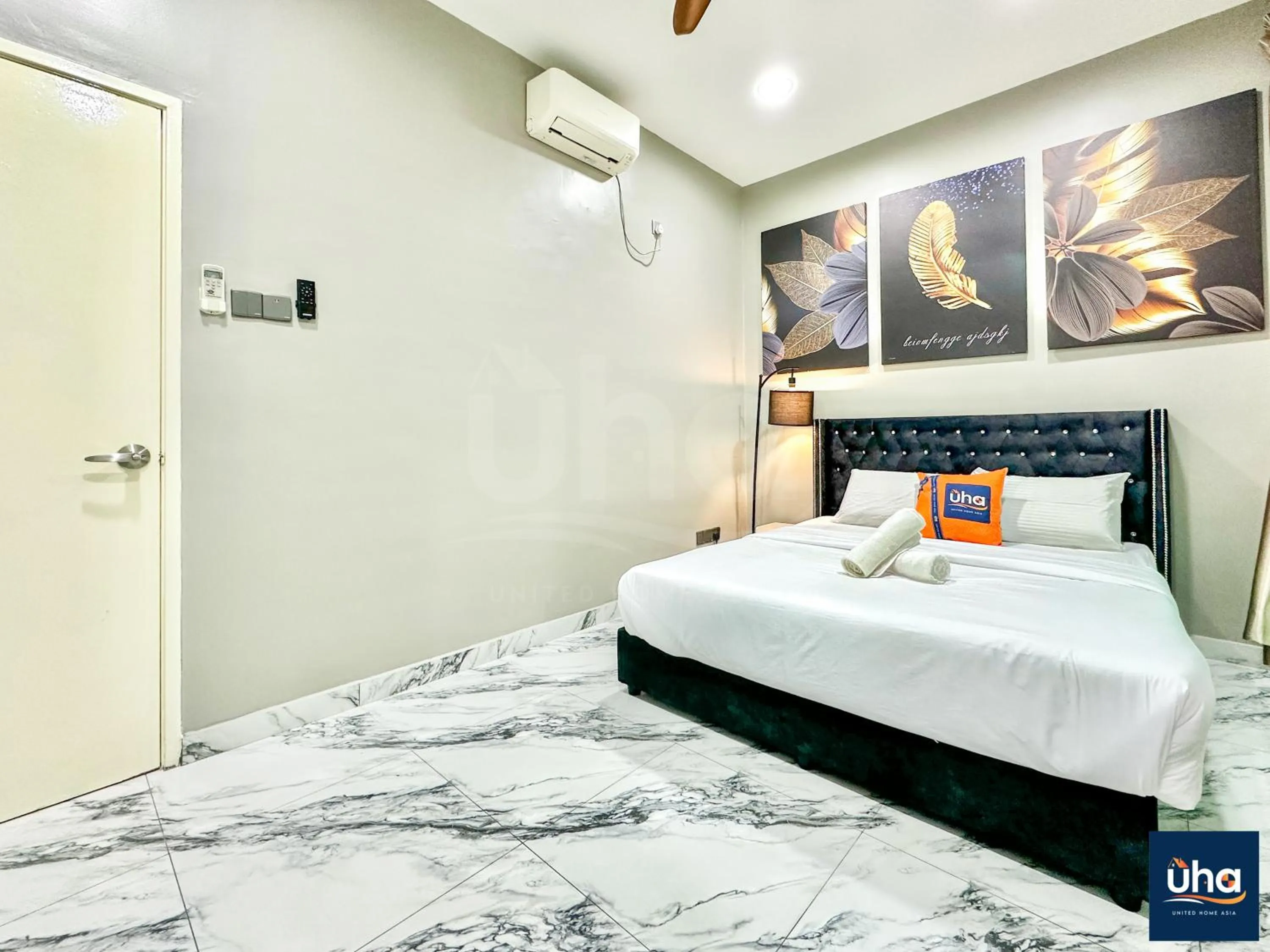 Bed in Akademik Suite by RR JBcity
