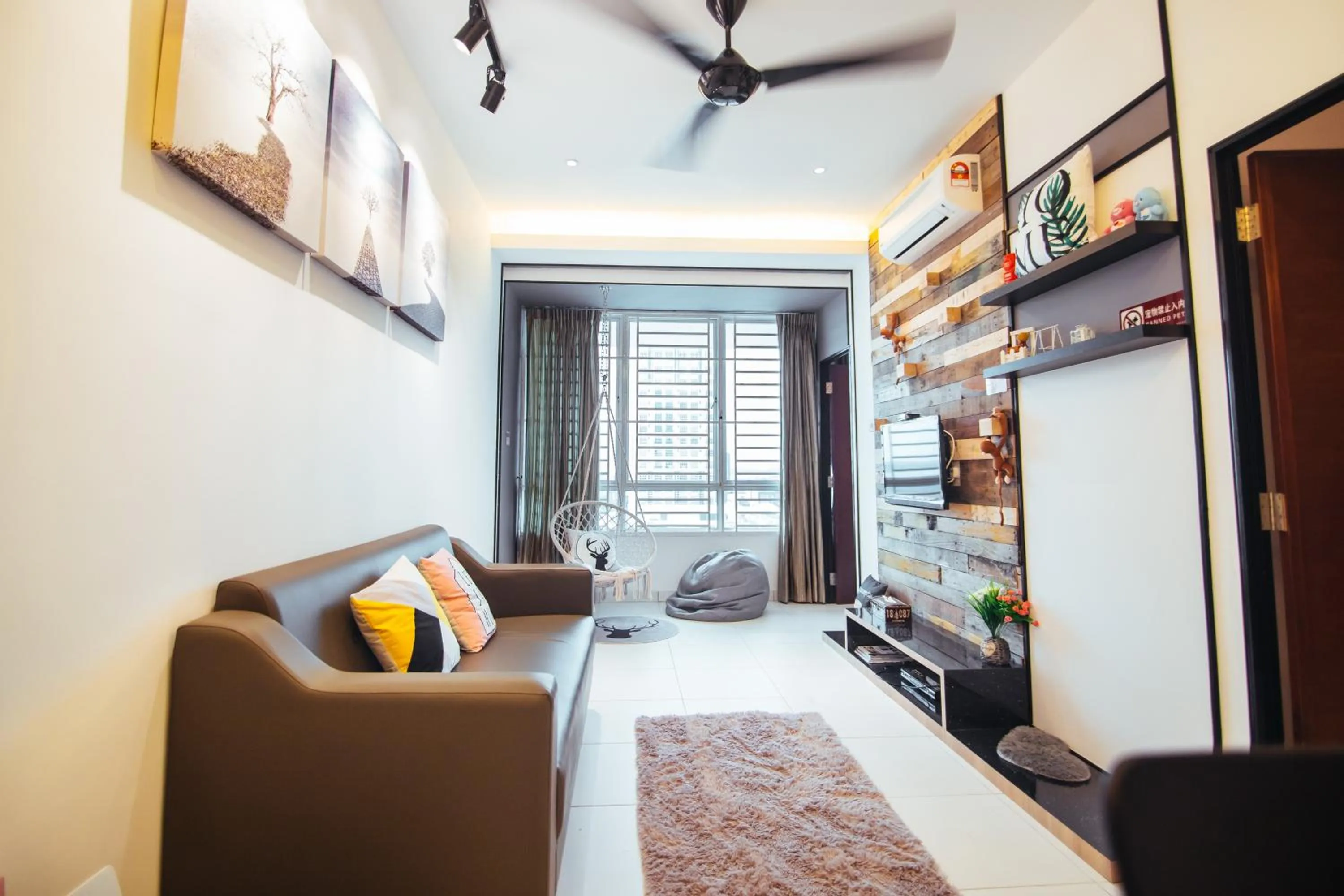 Akademik Suite by RR JBcity