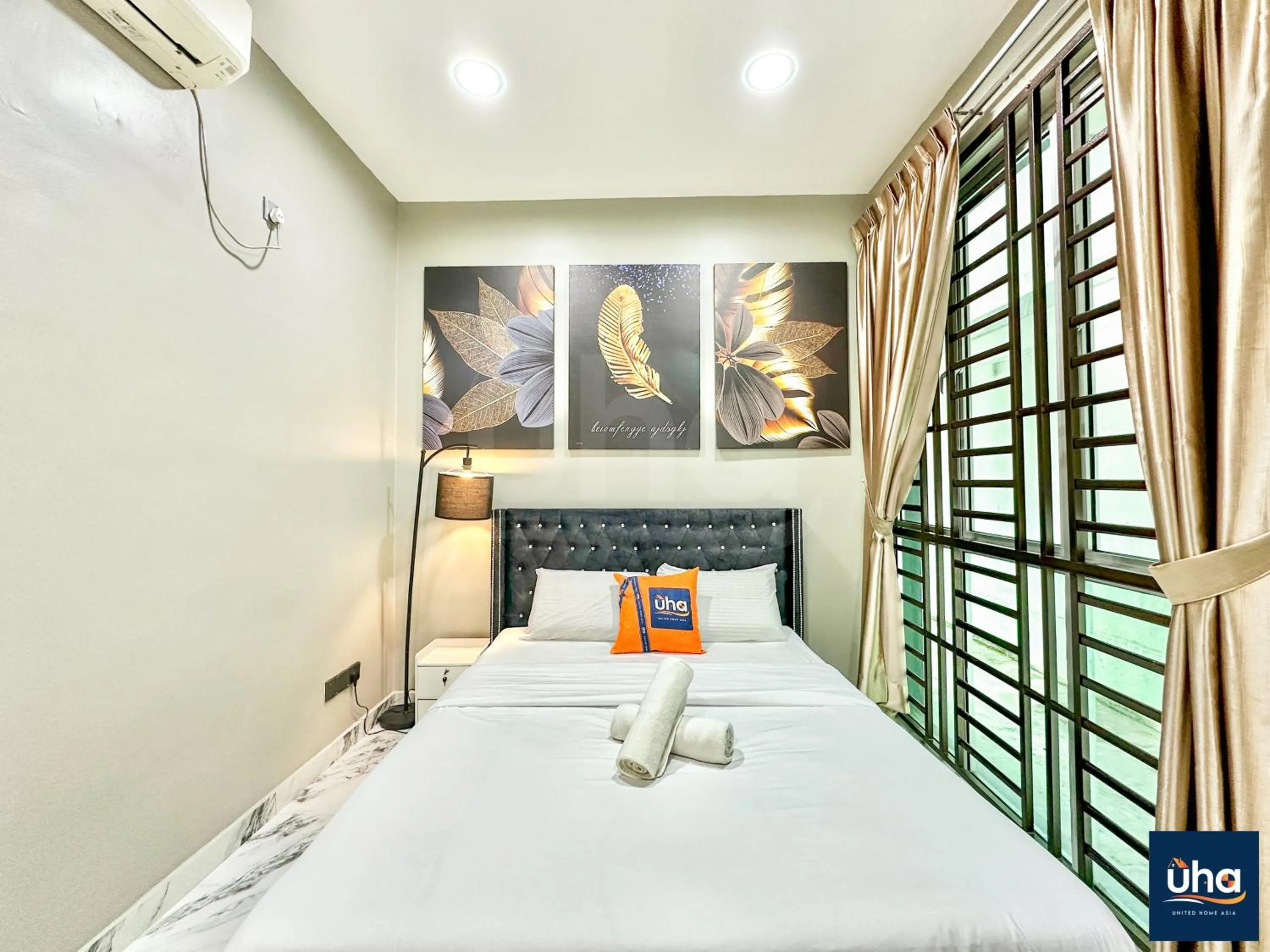 Bed in Akademik Suite by RR JBcity