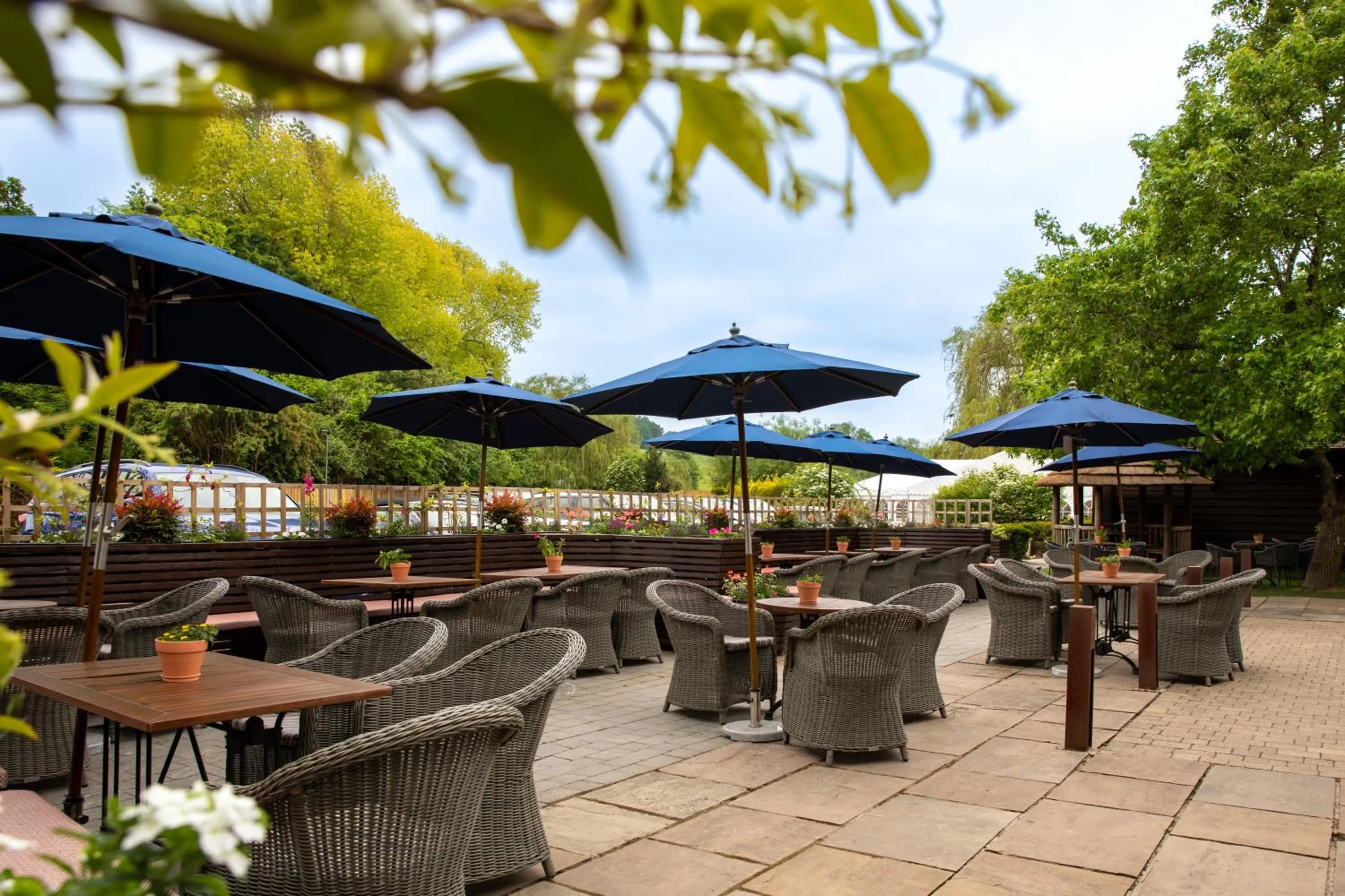 Garden in Cromwell Arms Country Pub with Rooms