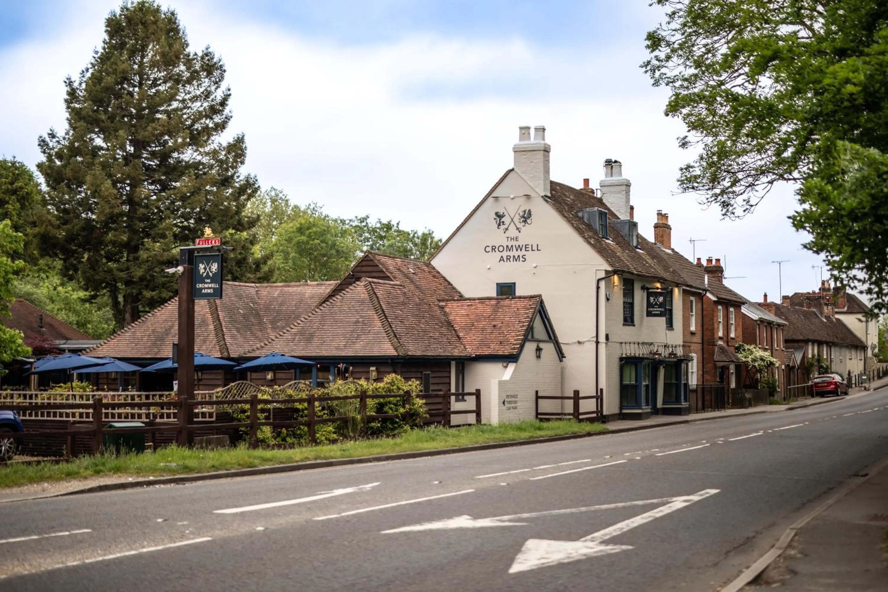 Property building in Cromwell Arms Country Pub with Rooms
