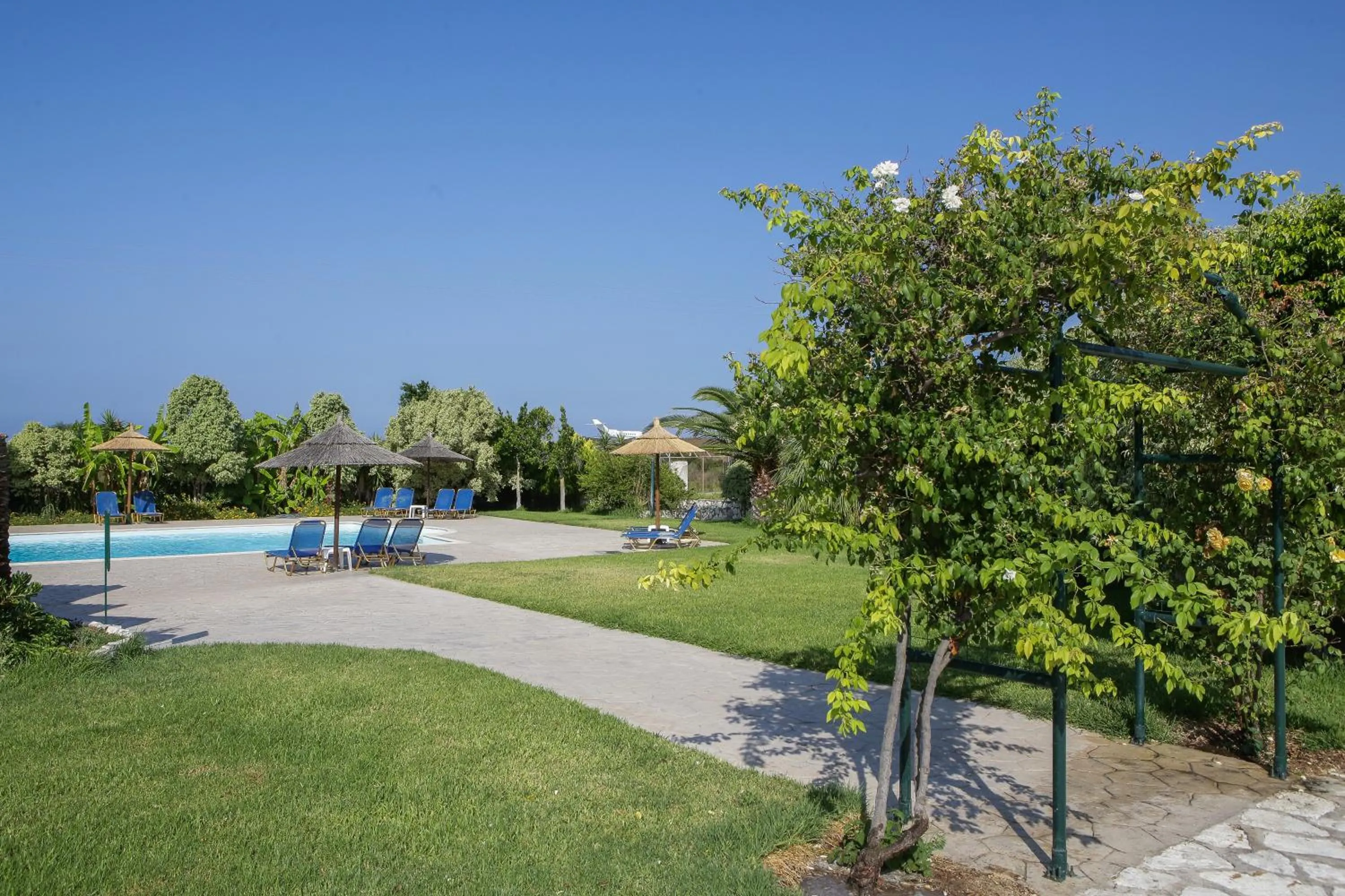 Swimming pool in Sandy Beach Villas and Apartments
